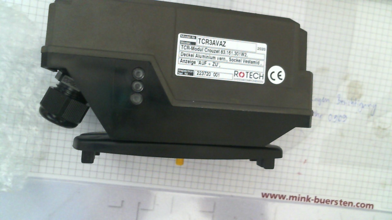 TCR3AVAZ