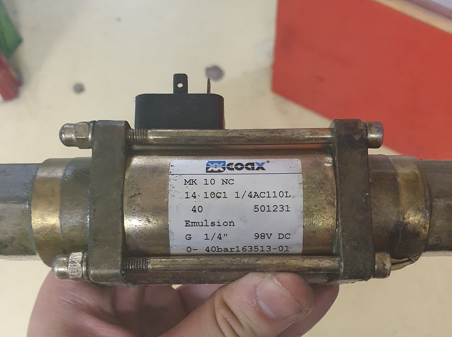 14 10C1 1/4AC110L 40