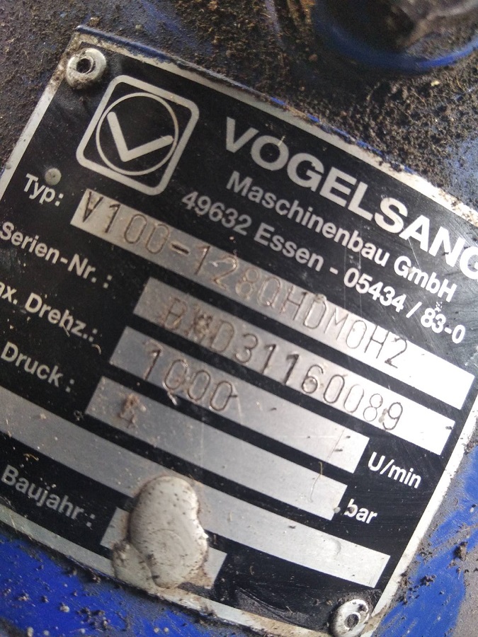 V100-1280HDM0H2 old code/new code VX100-128Q
