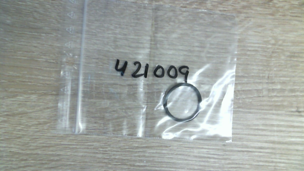421009