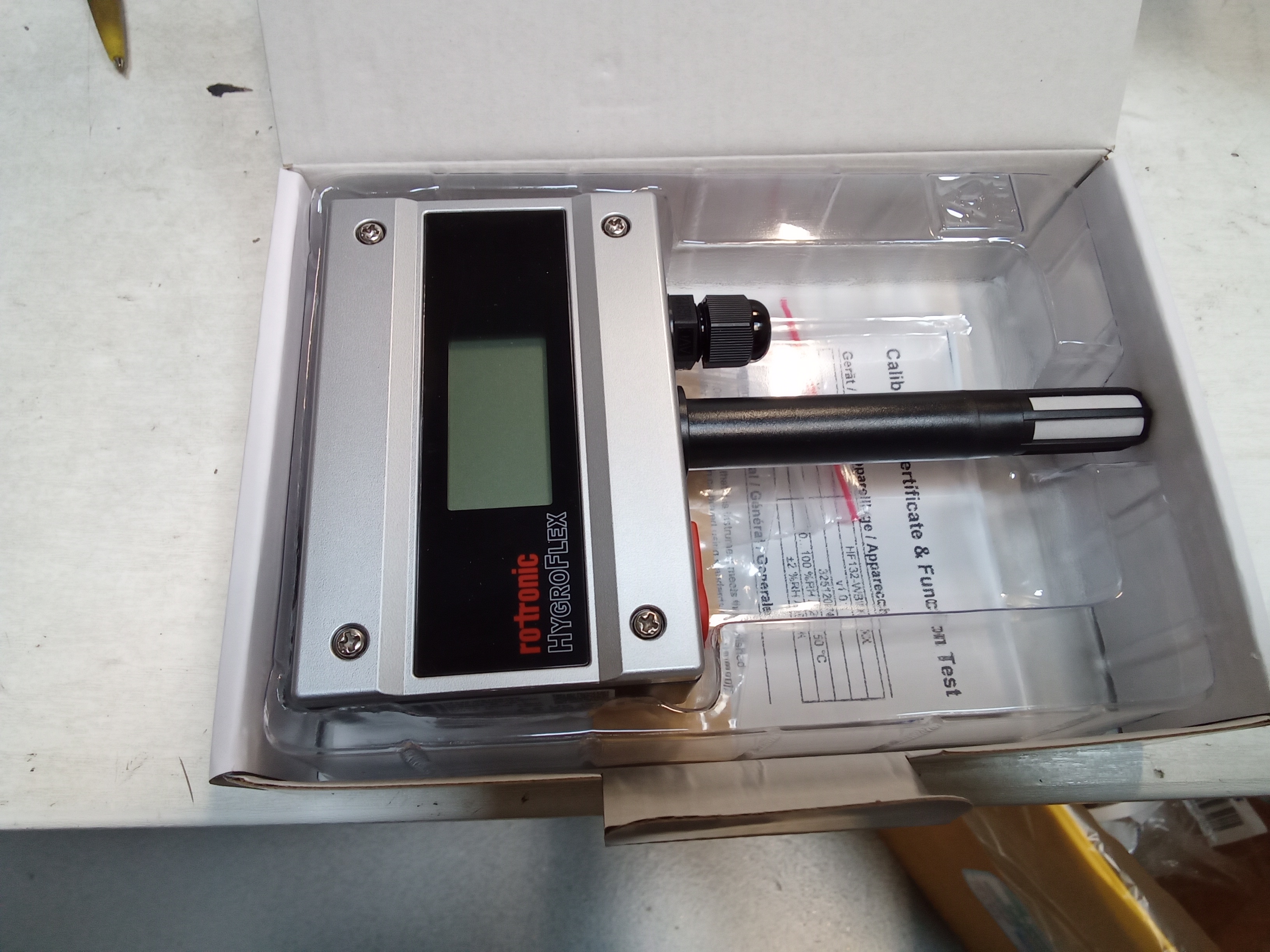 HF132-WB1XD1XX