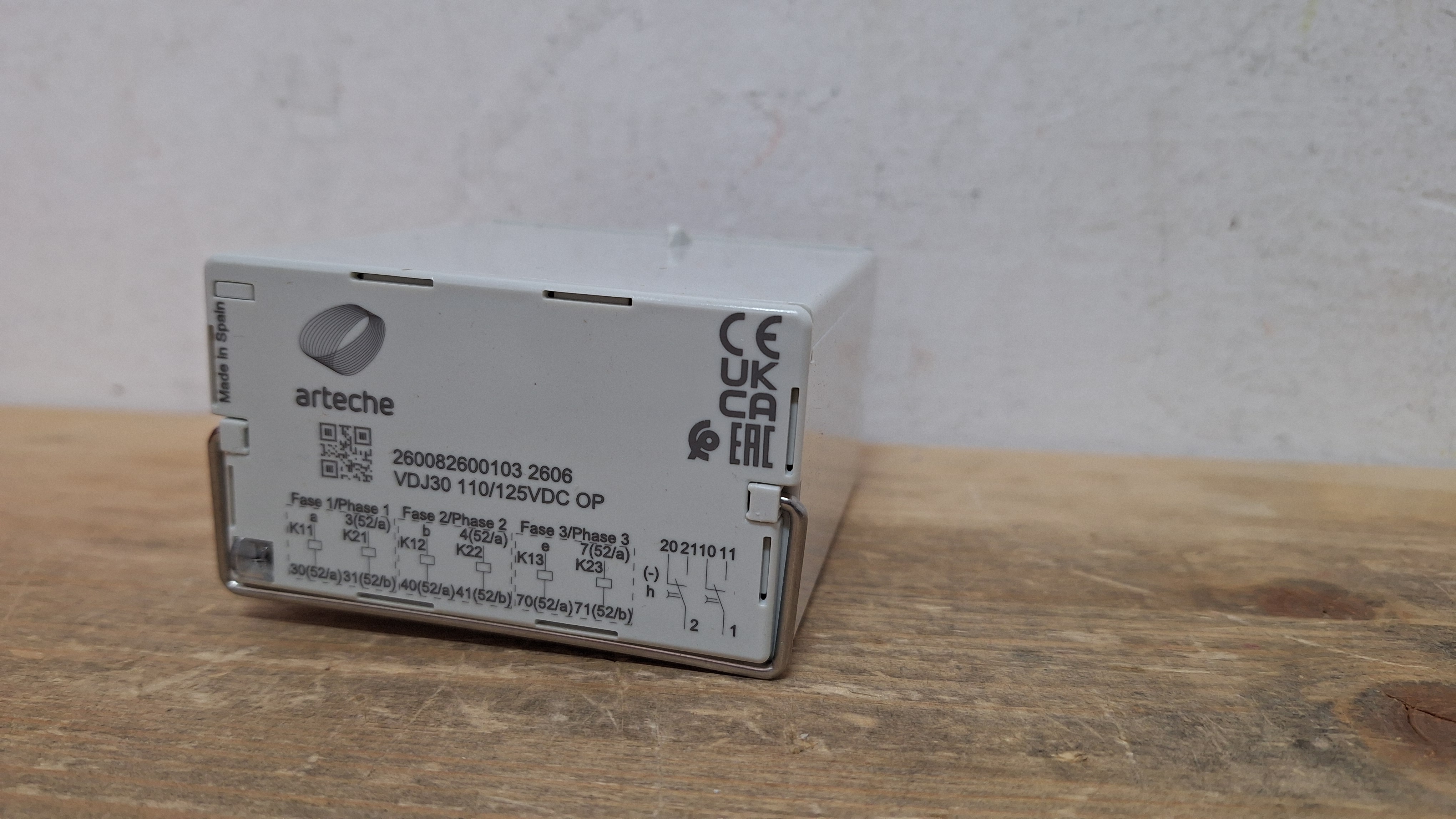 VDJ-30 Vdc * OP