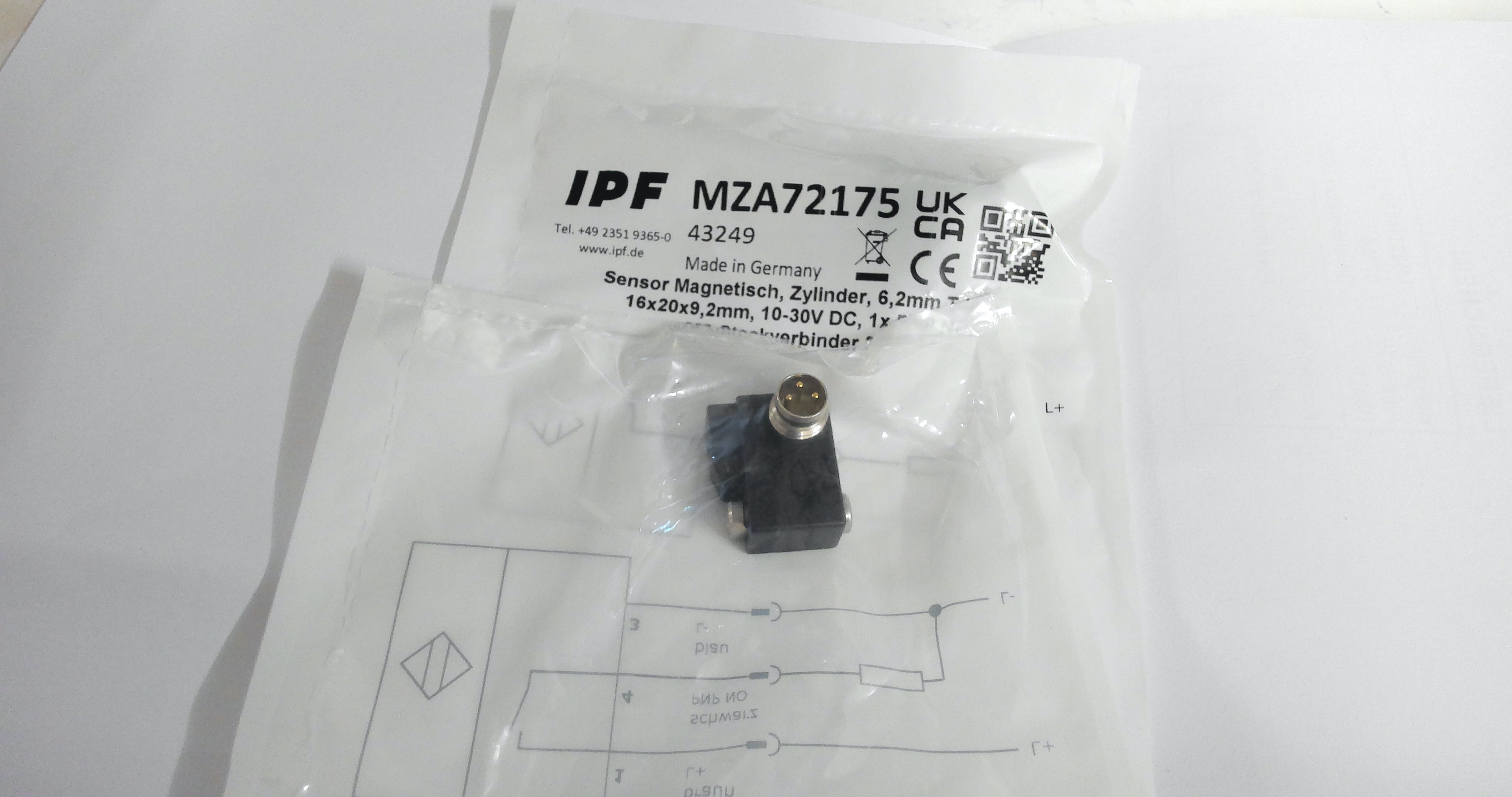 MZA72175
