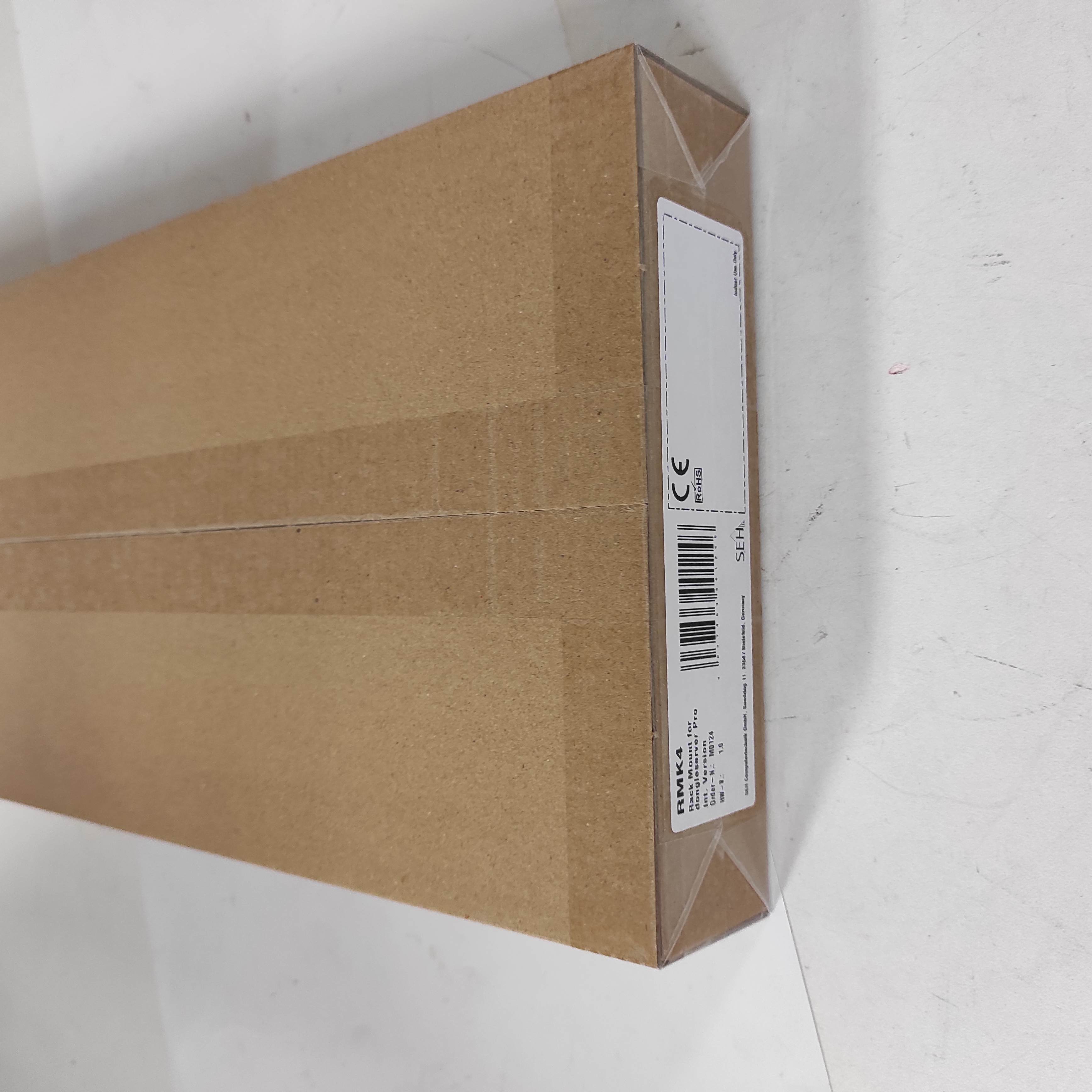 SE0035 /  Rack Mount Kit RMK4
