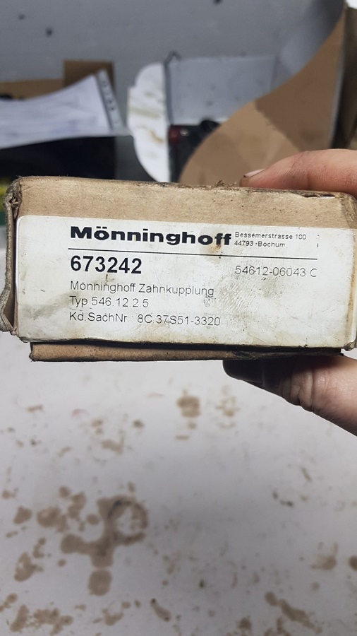673242