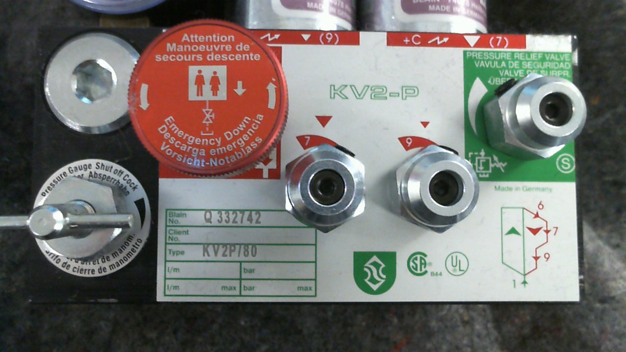 104979 / 0.5" KV2P/80/24DC