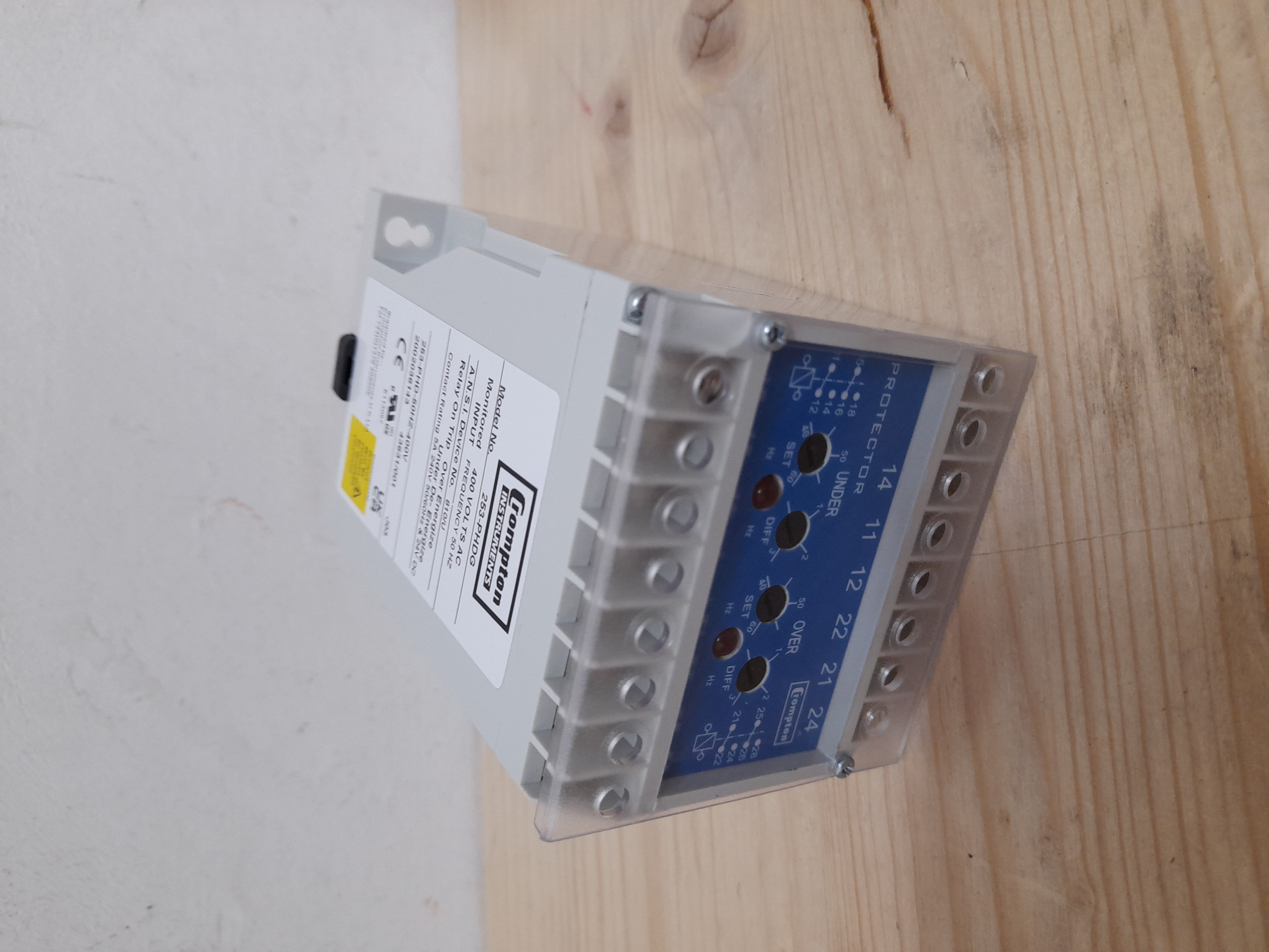 253-PHDG - 400V/50Hz