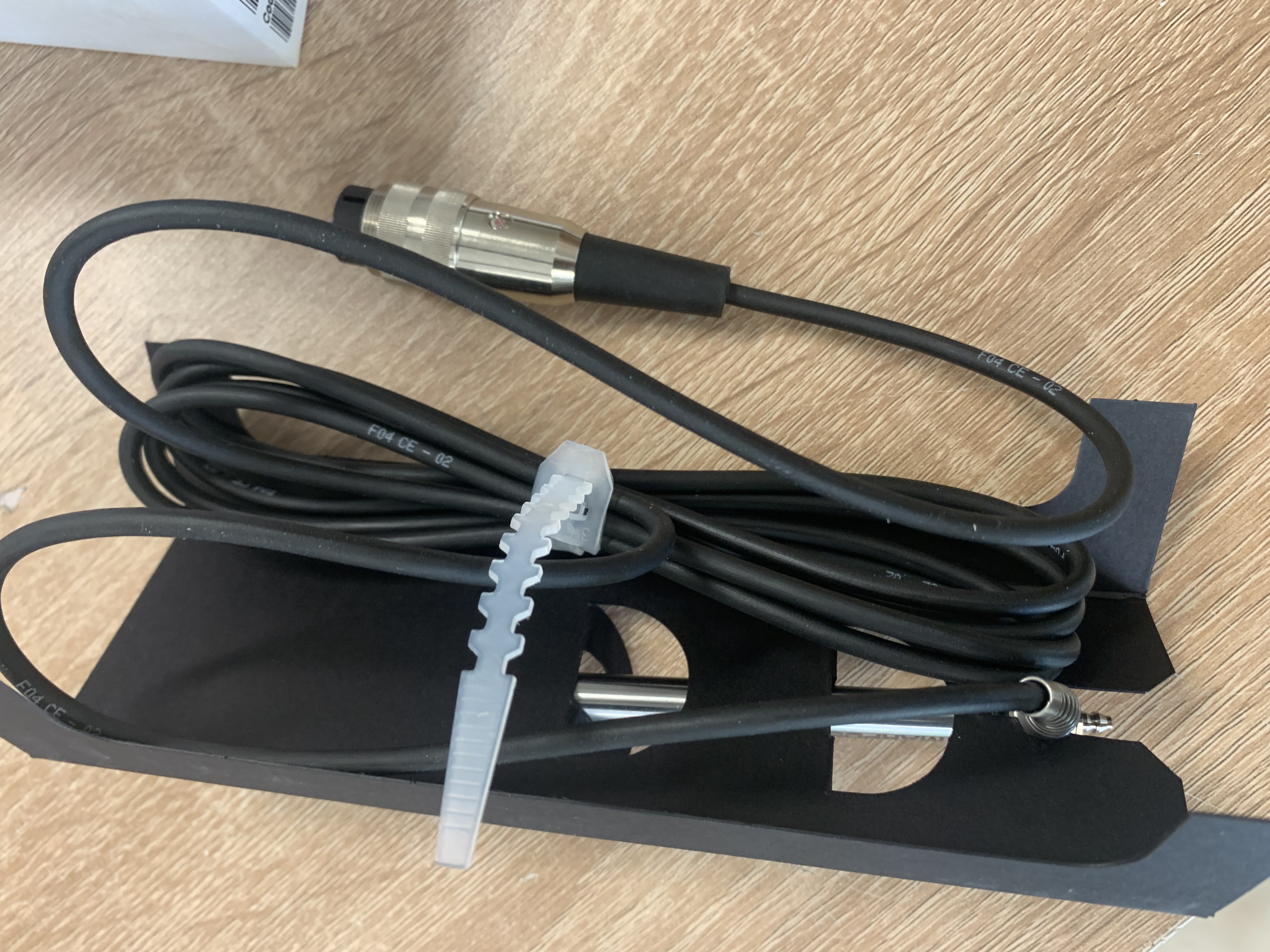 3PR10L1600