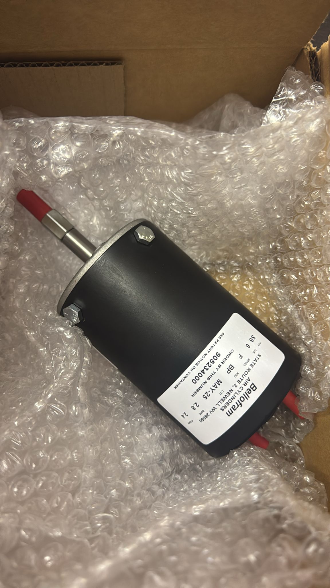905-234-000   (CYLINDER: SS-6-F-BP-UM-NS )