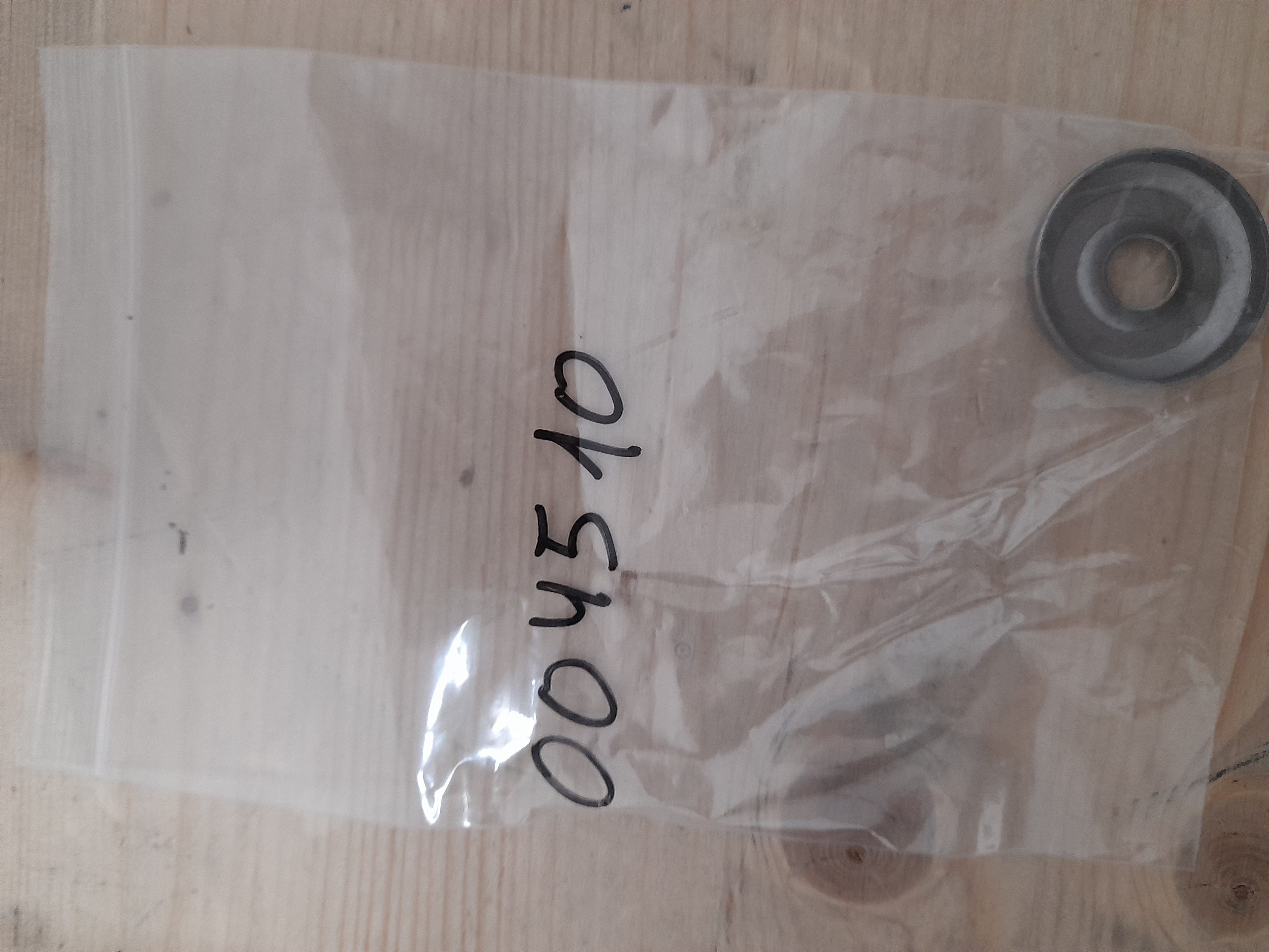 004510