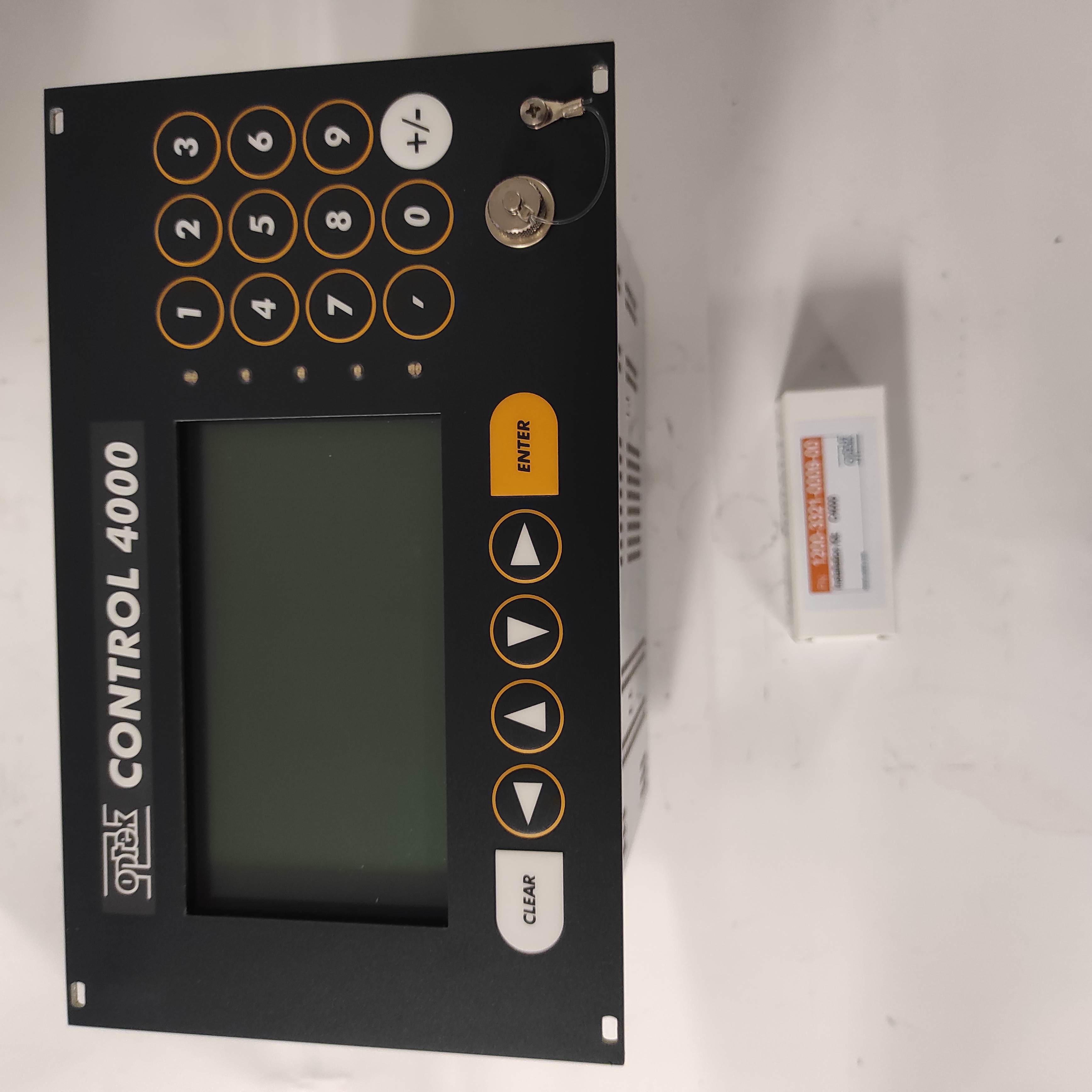 C4422-EX EN-D [ABCD] IS 24 V