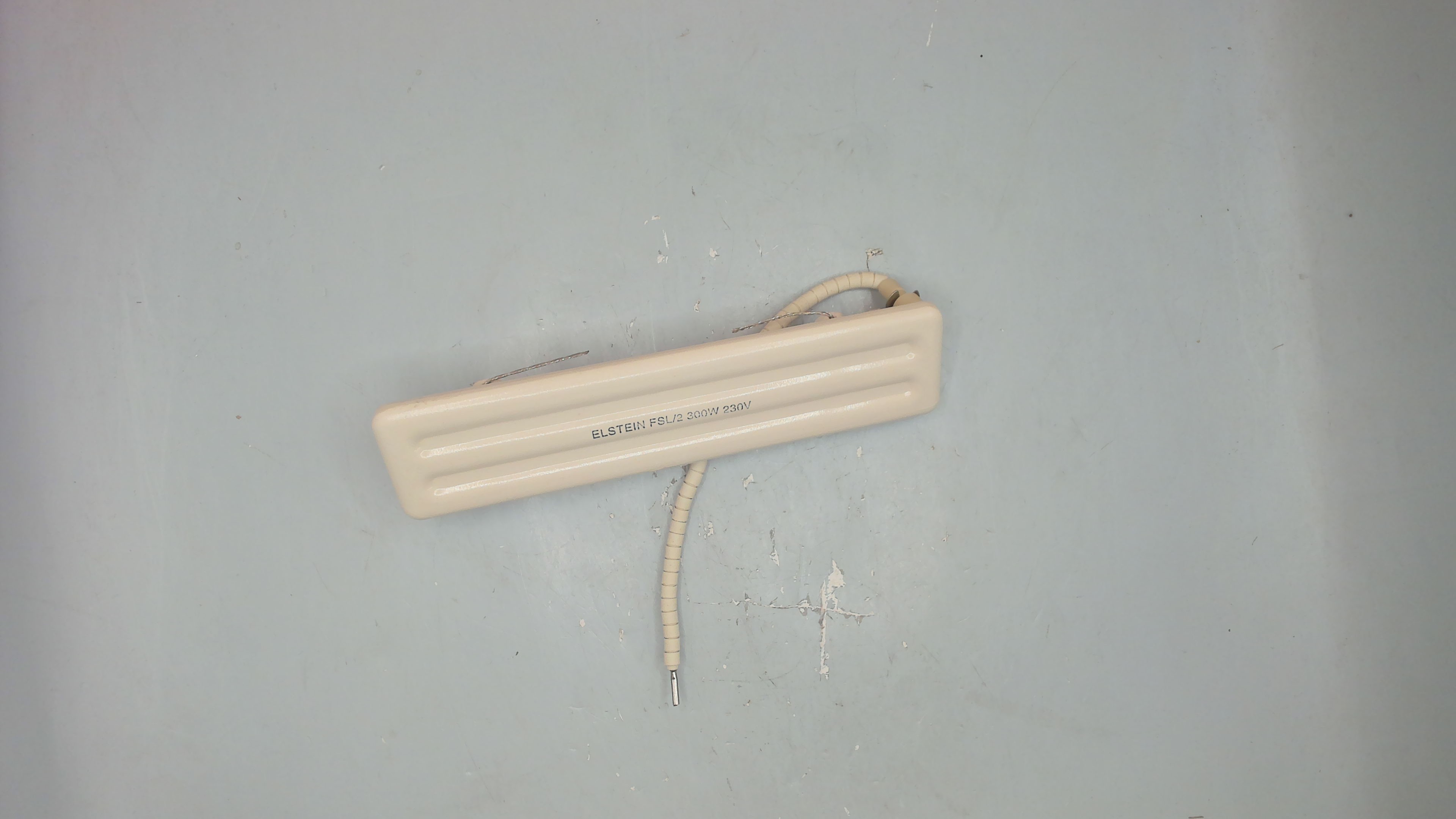 1051528001 / FSL/2 300W 230V