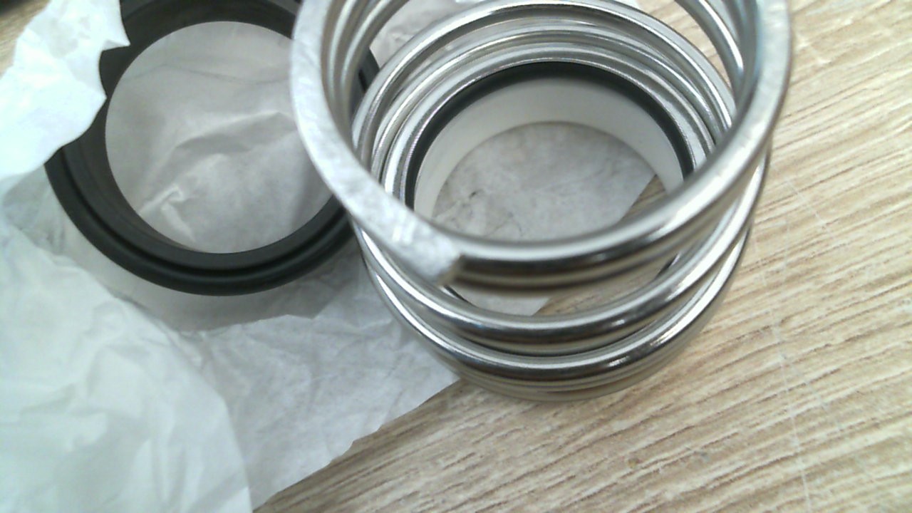 mechanical seal NM40/20AR-60/A, SN# 2018007546