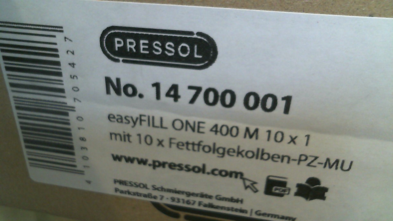 14 700 001