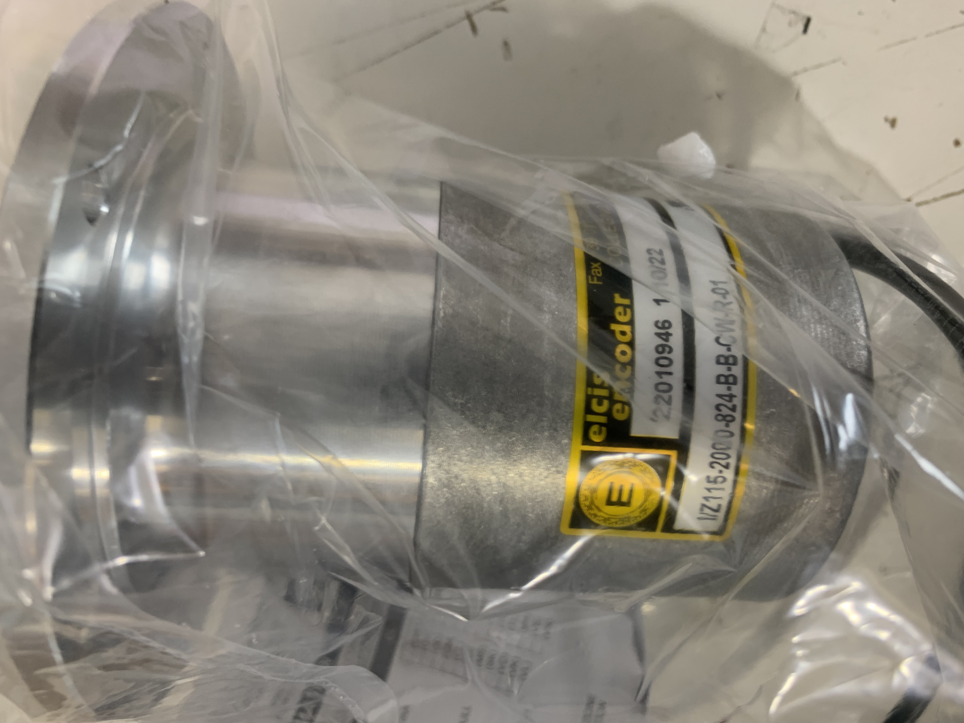 I/Z115-2000-824-B-B CW-R-01