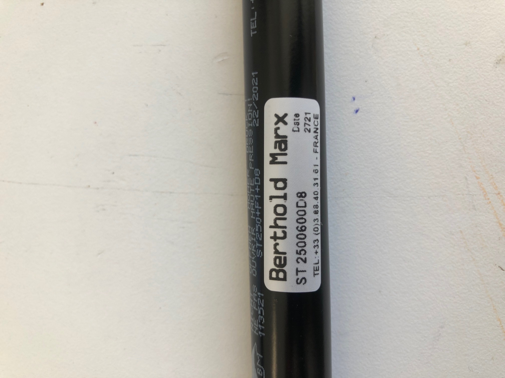 ST 2500600D8