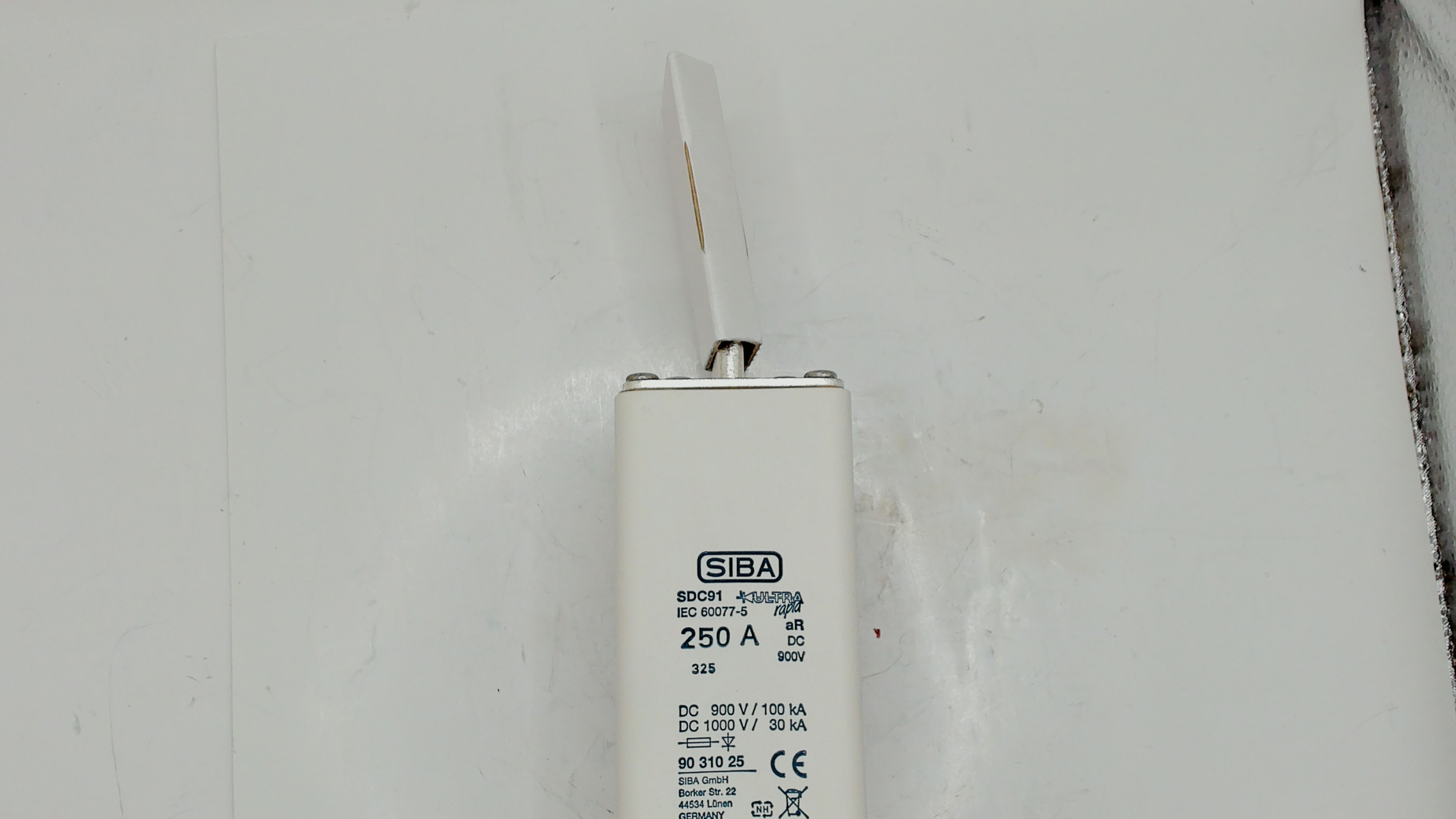 9031025.250