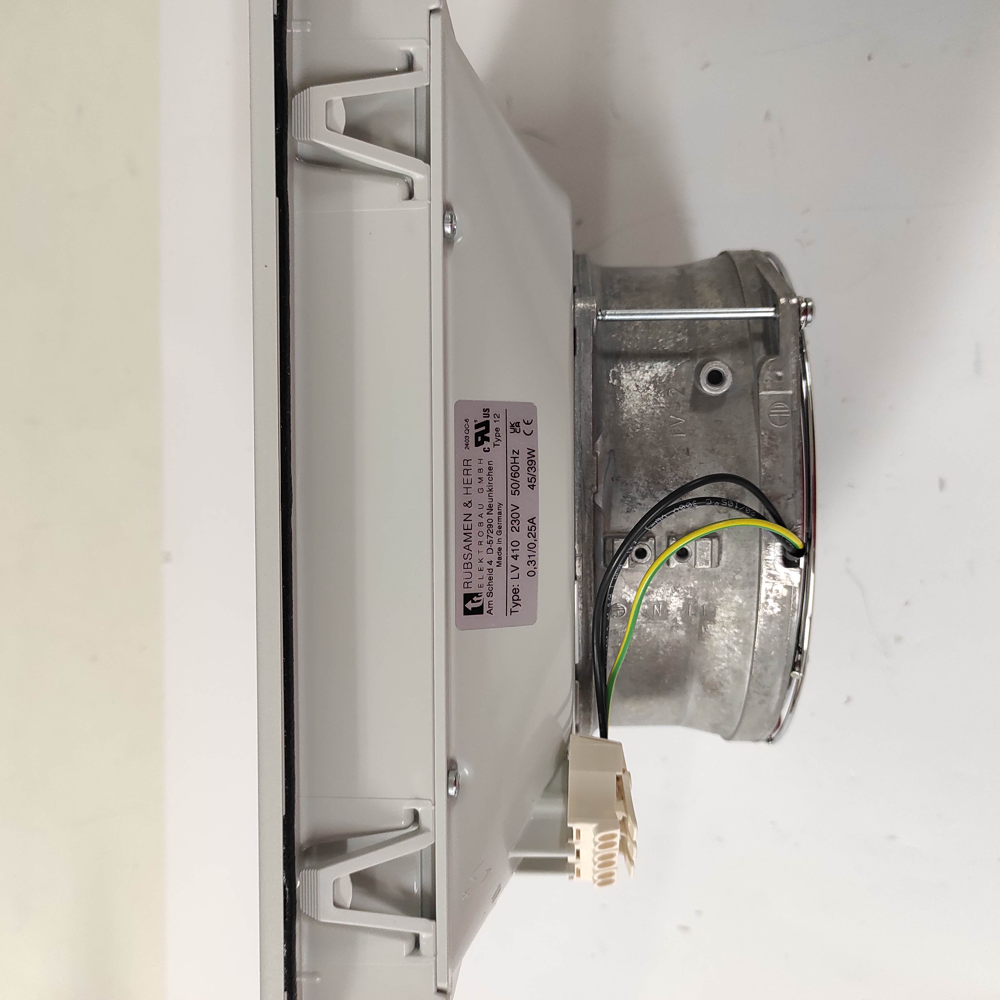 10 413 150 / LV 410 230V AC