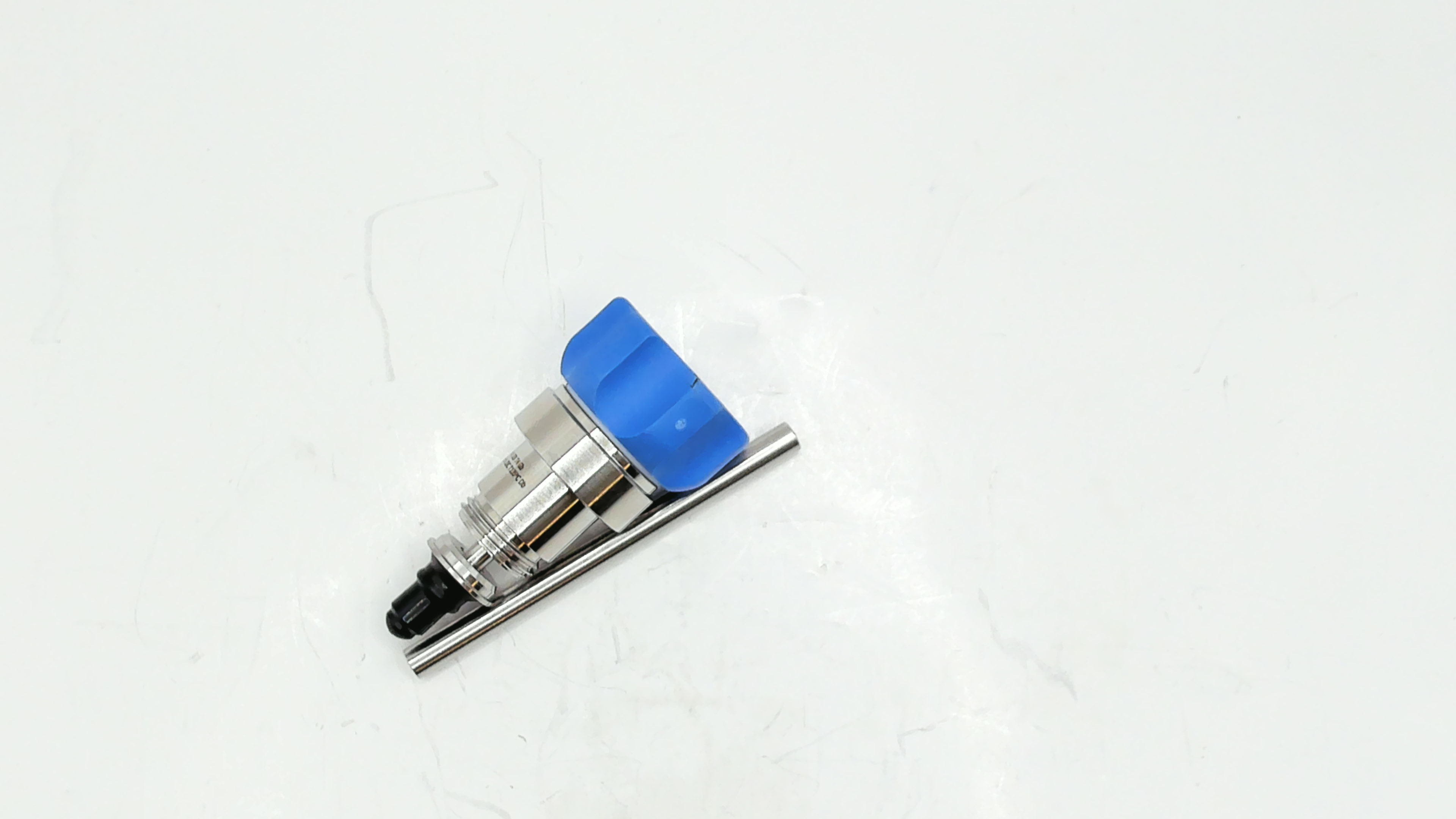440041E