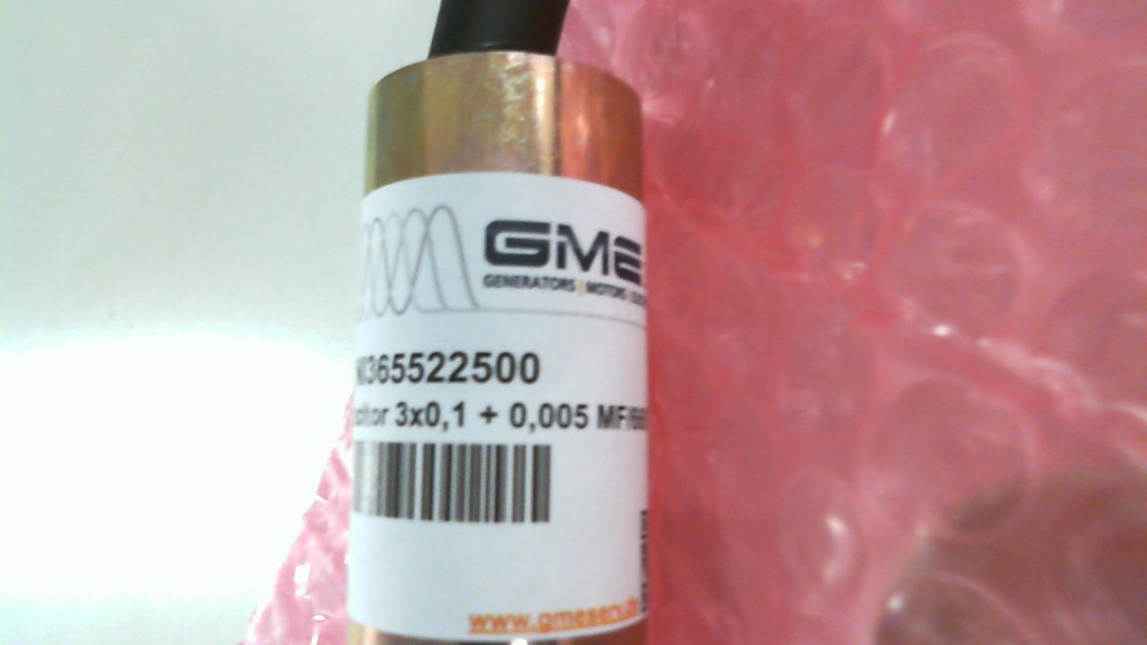 AvK RFI capacitor 3x0,1 + 0,005 MF/660V