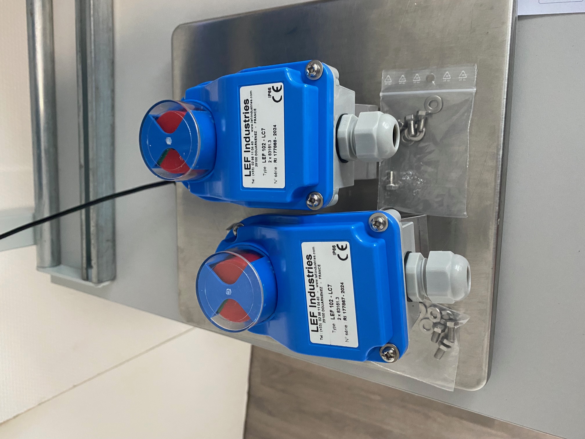 LEF 102-LC7