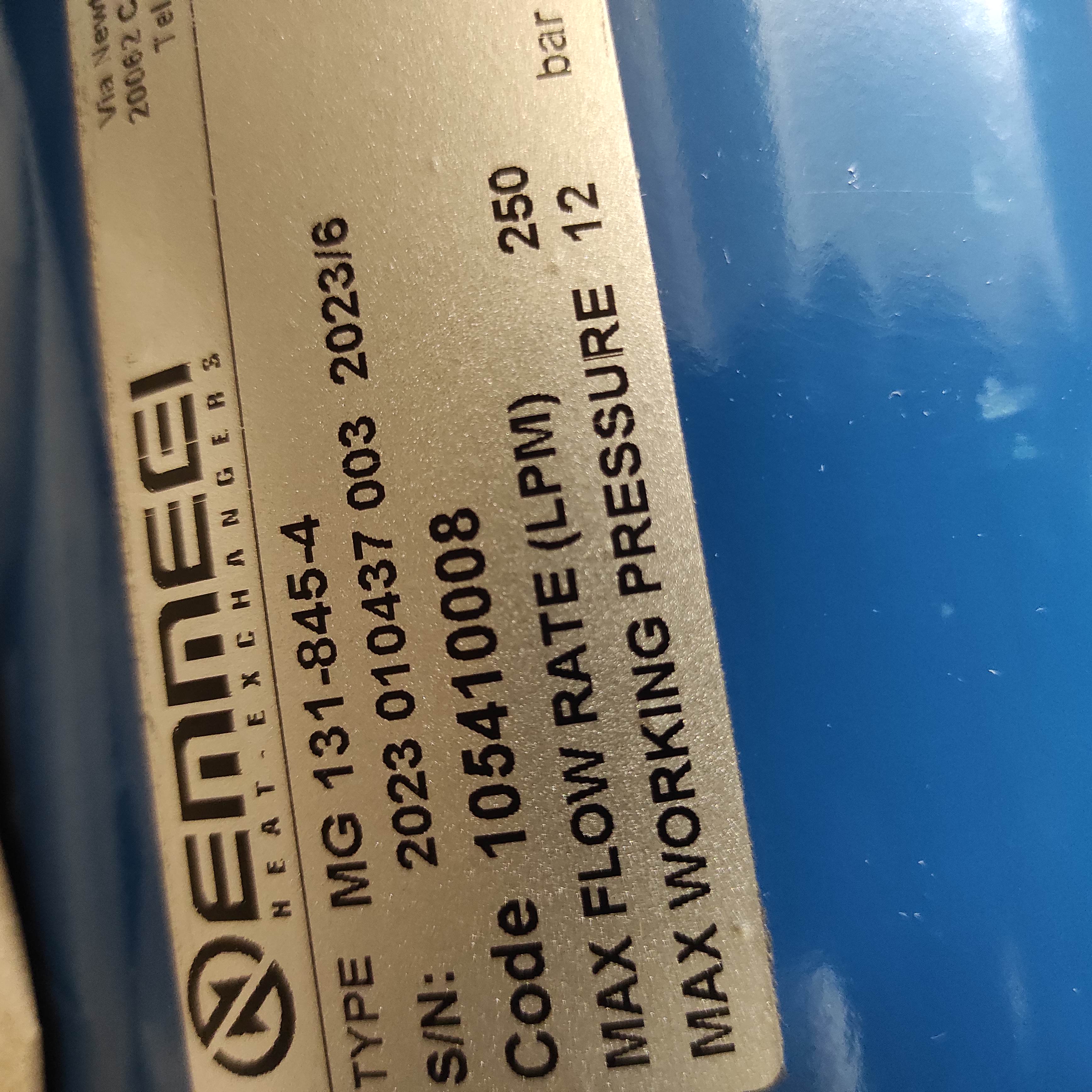 105410008 / MG 131-845-4