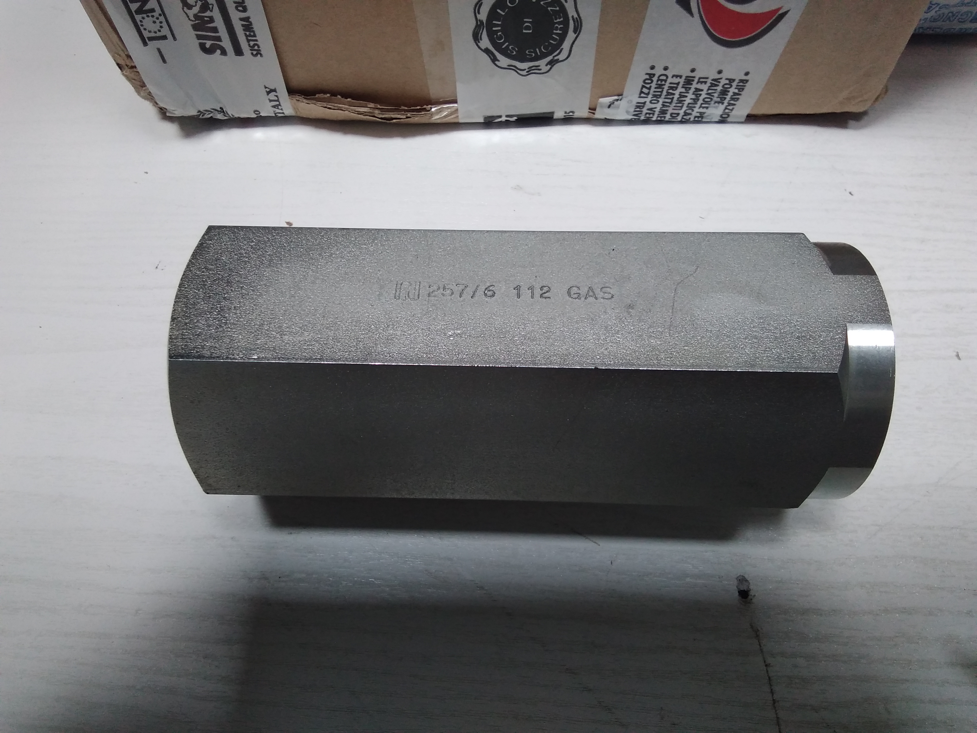 FT257/6112/4