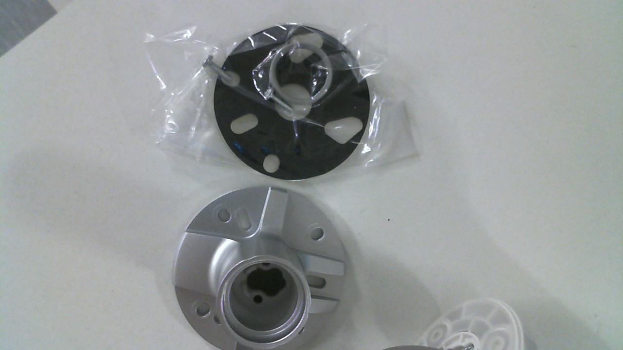 SZP-001U