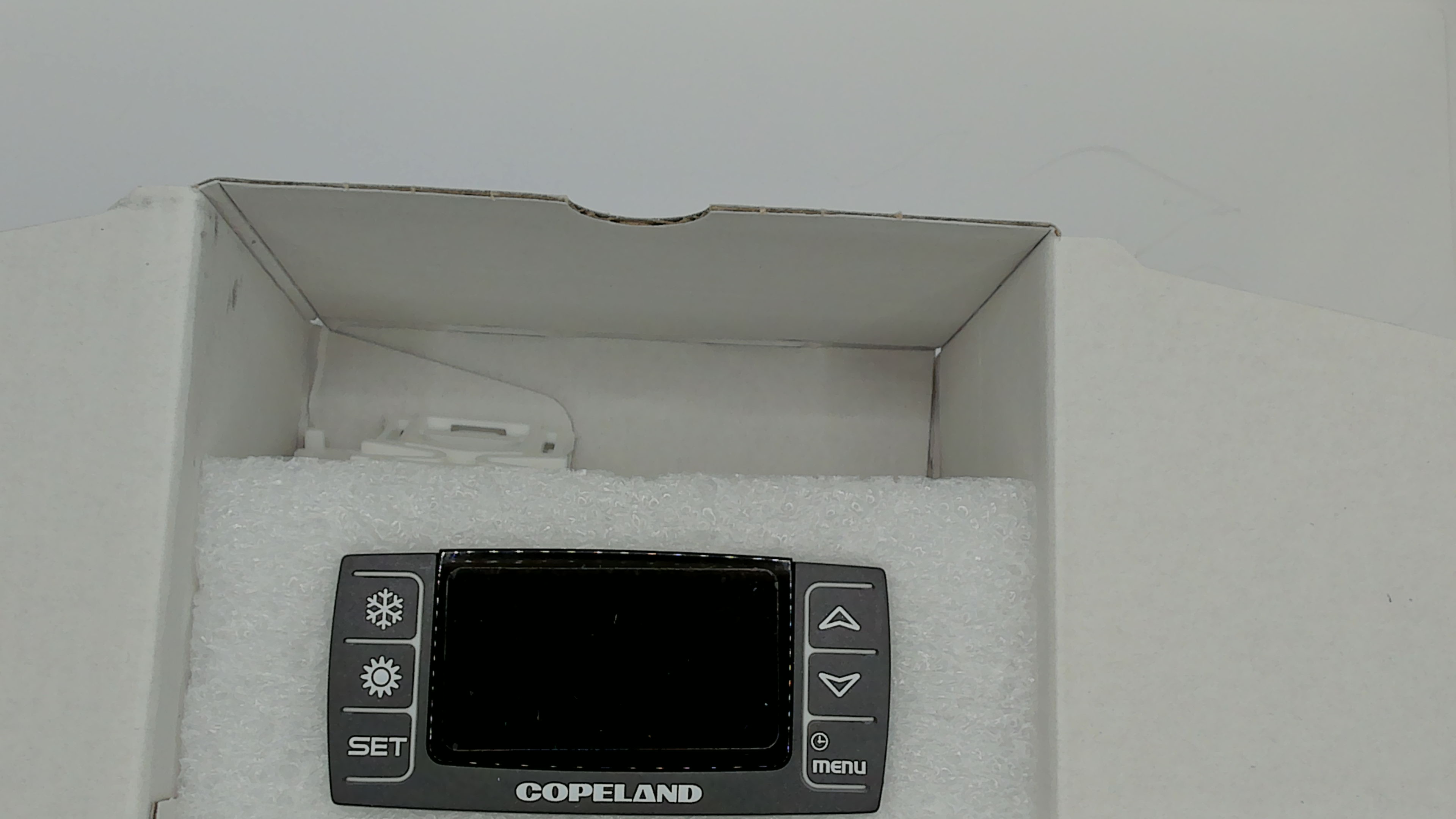 IC208CX-11100
