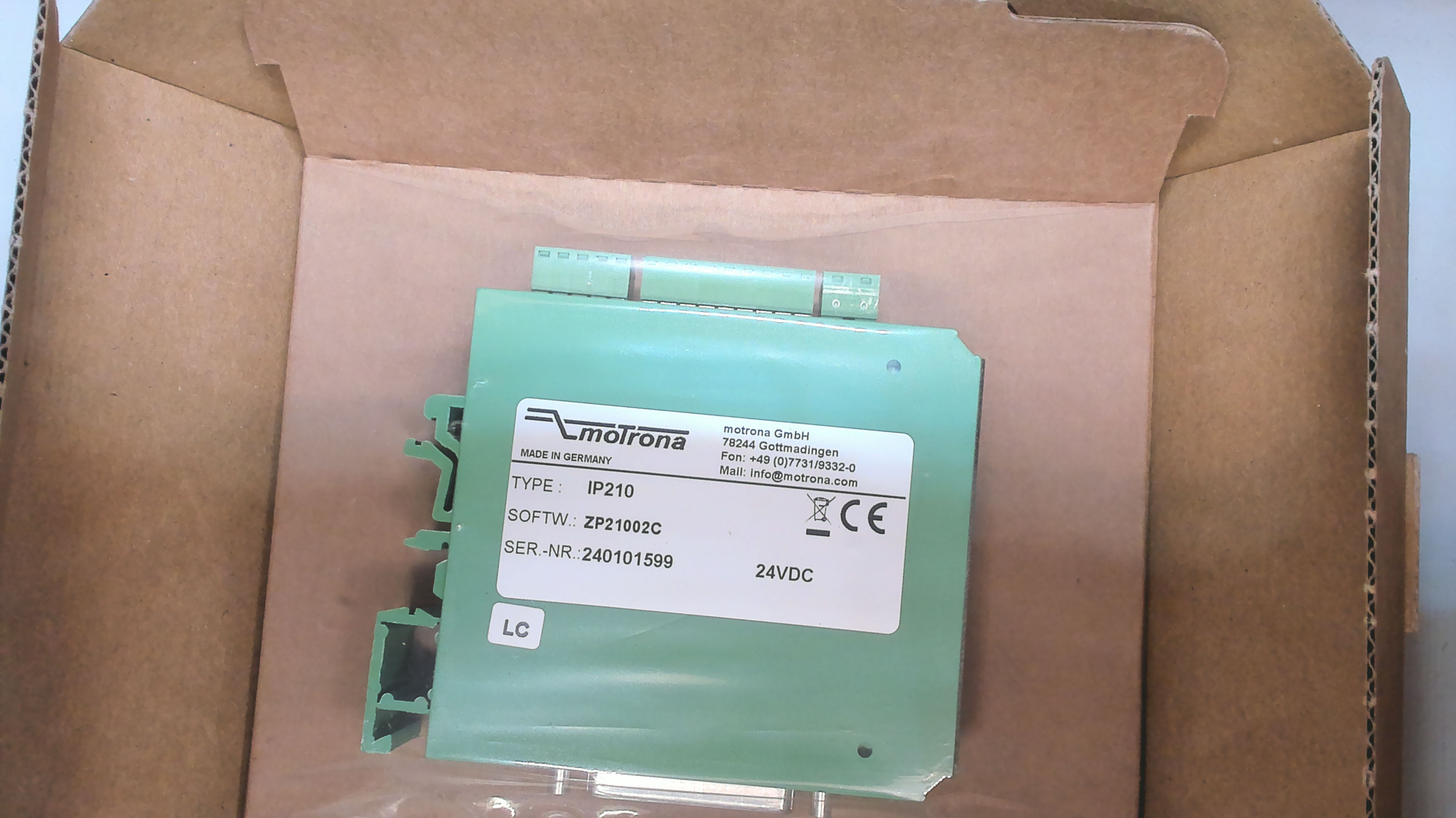 IP210