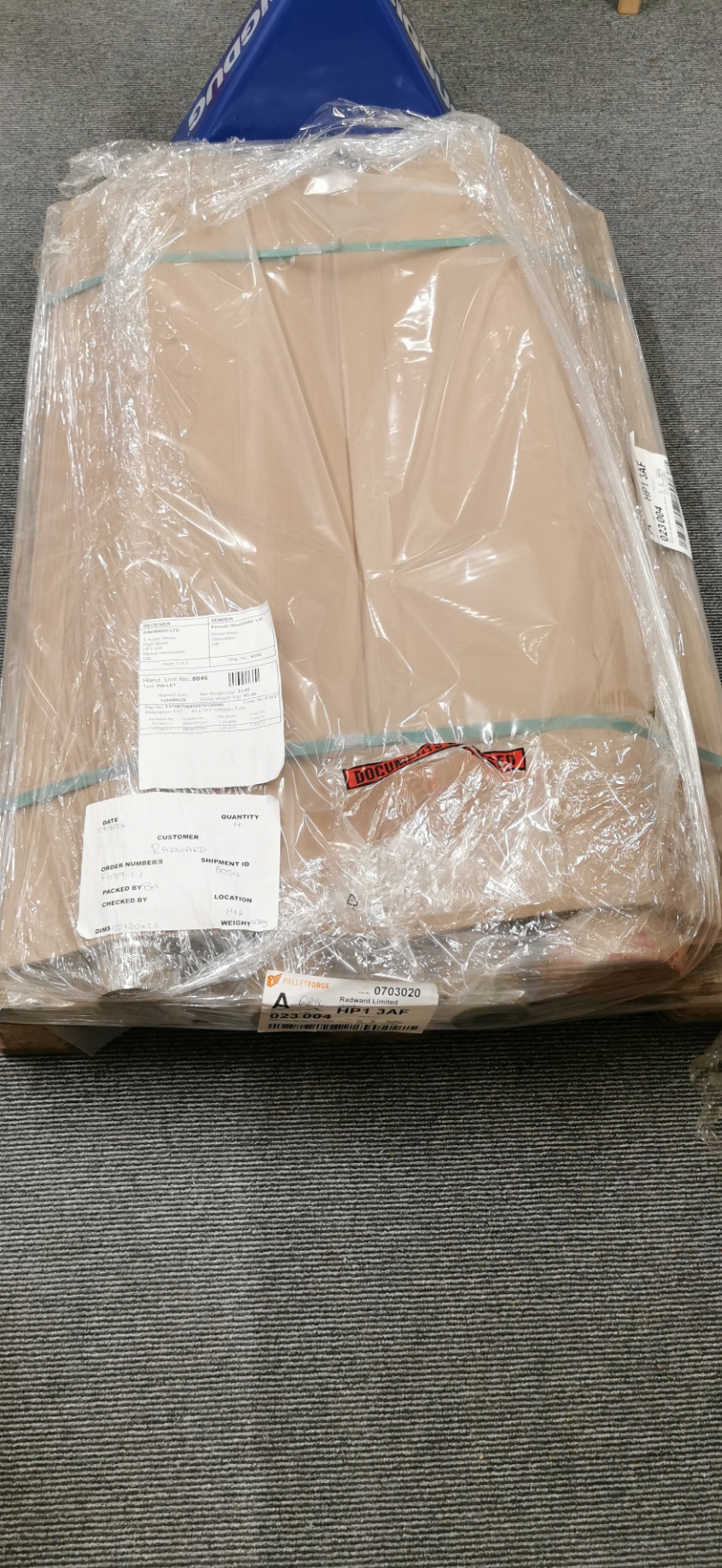 F570BT00400070120000 / F57