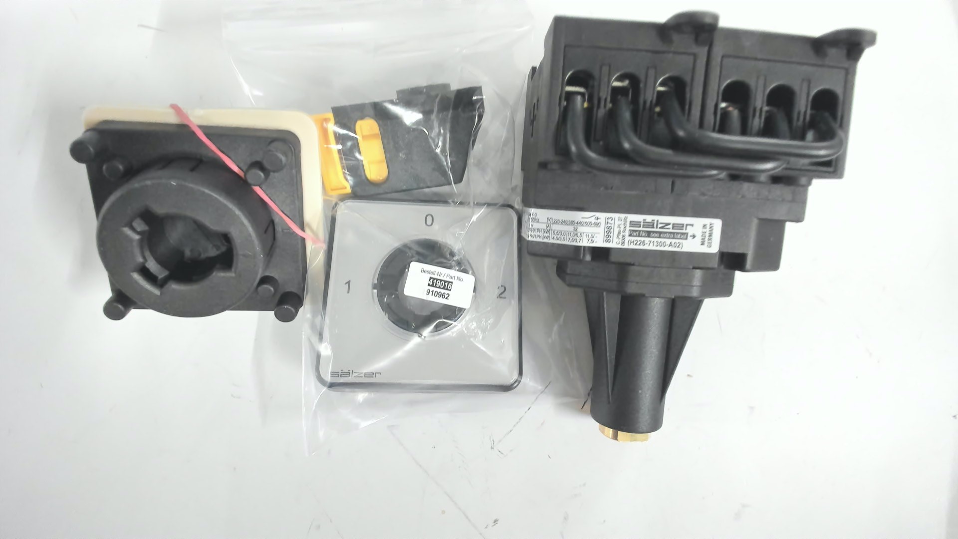 H226-71300-482V1
