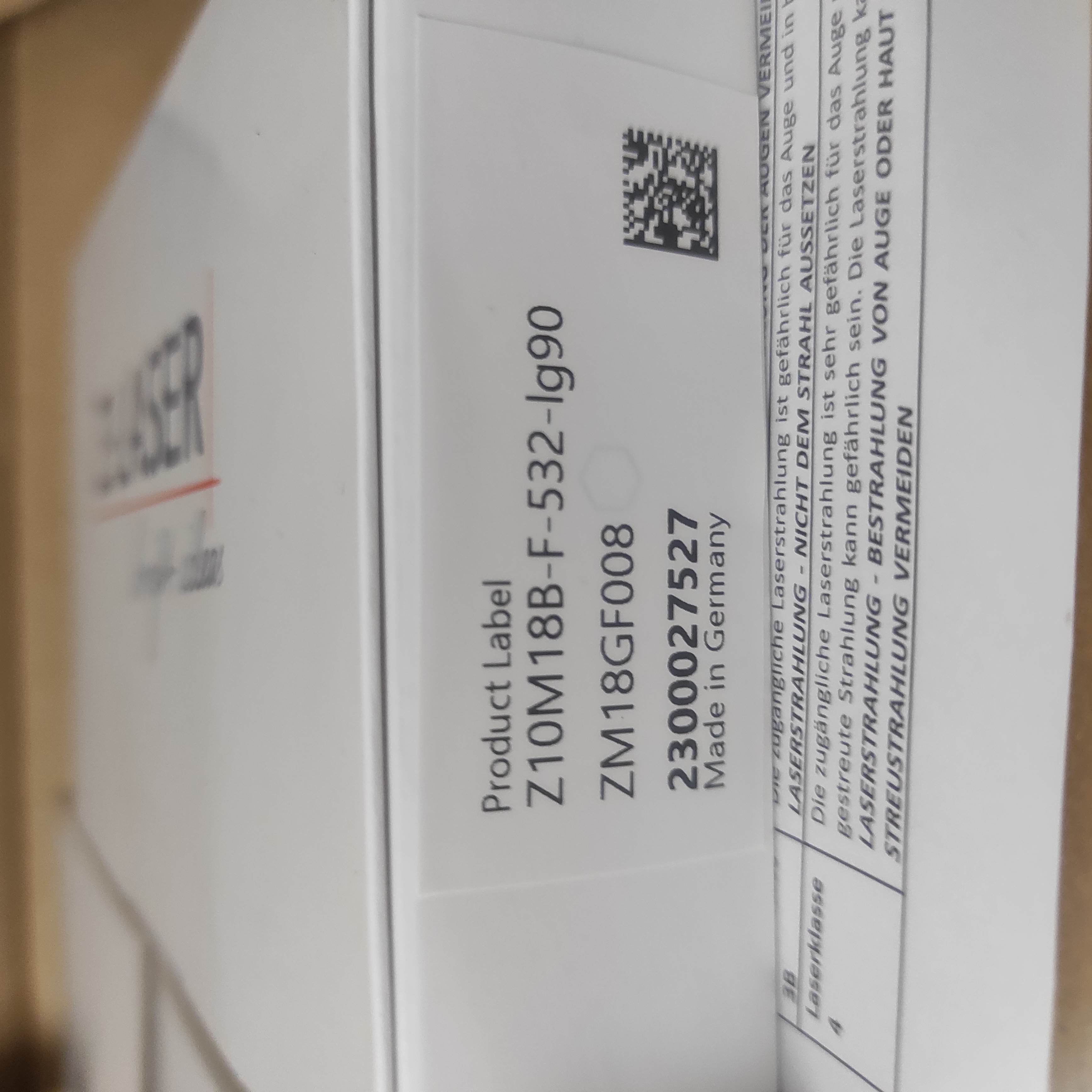 ZM18GF008 // Z10M18B-F-532-LG90