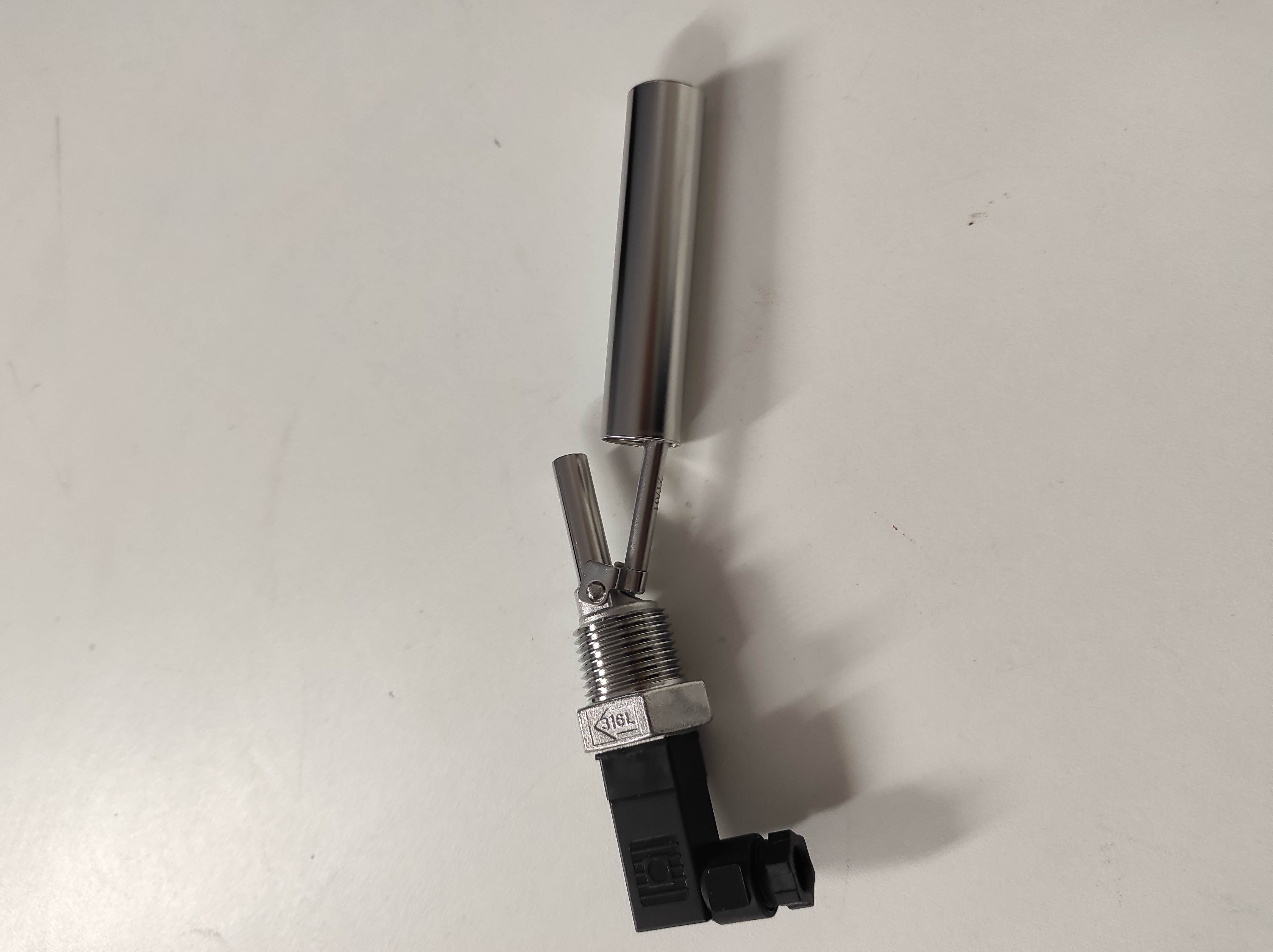 FDM10000-06MCBA501000000