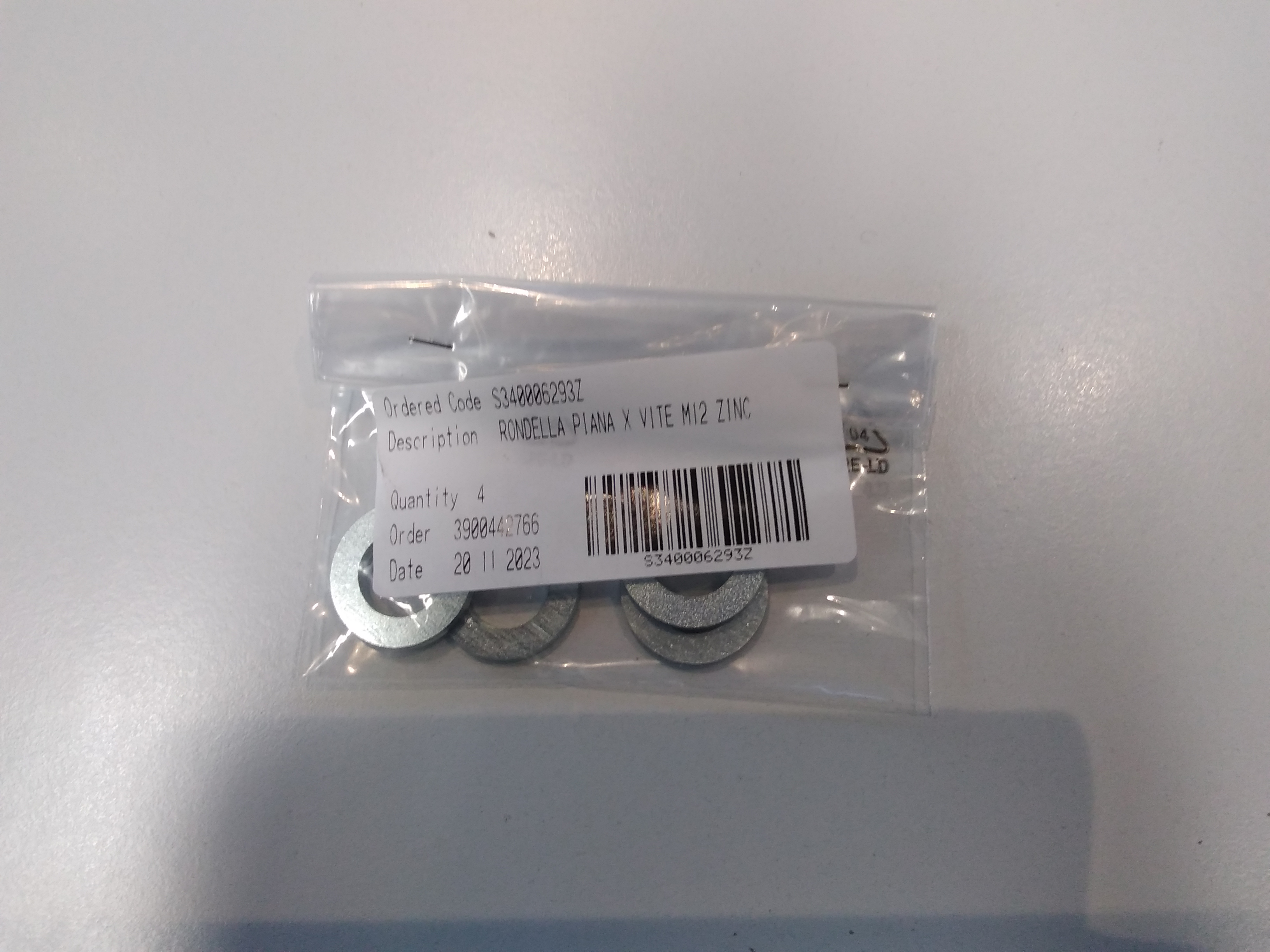 S370018194Z