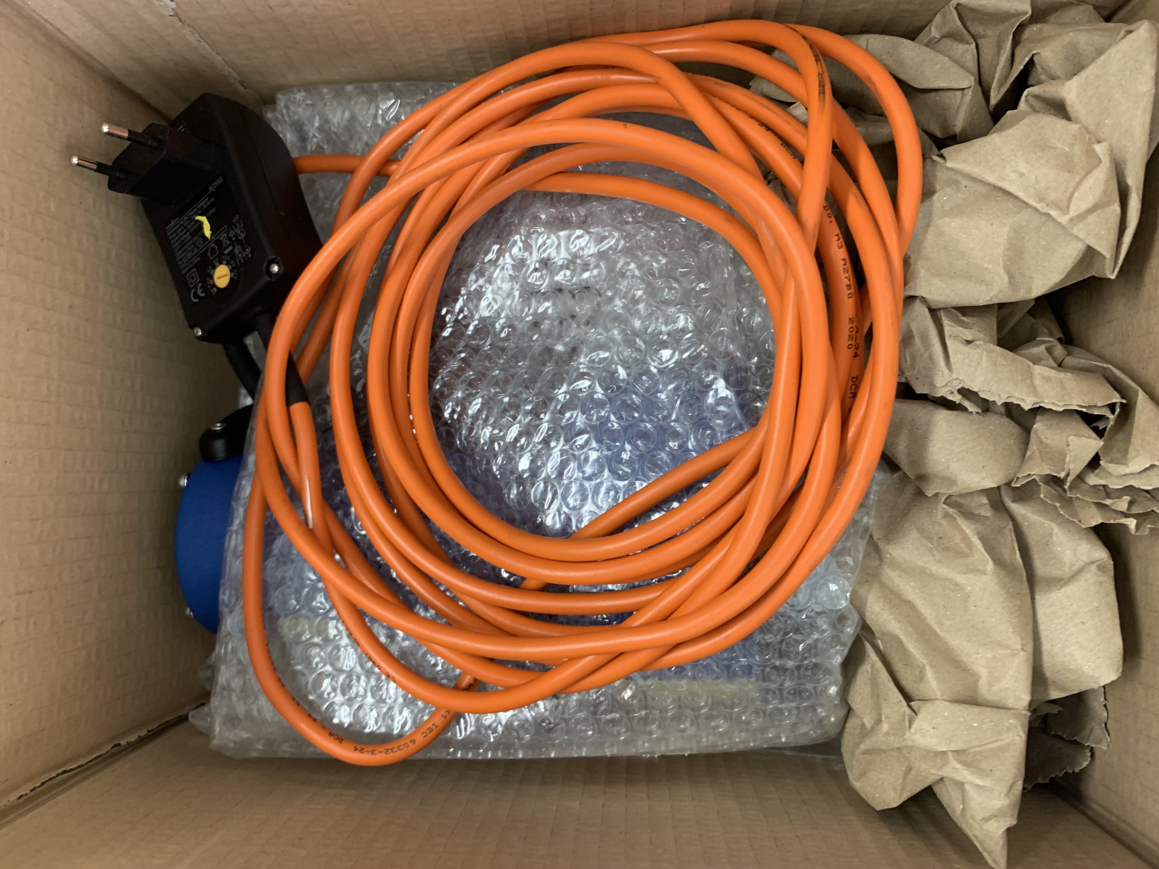 12.120 Shuttle UV LED Lamp