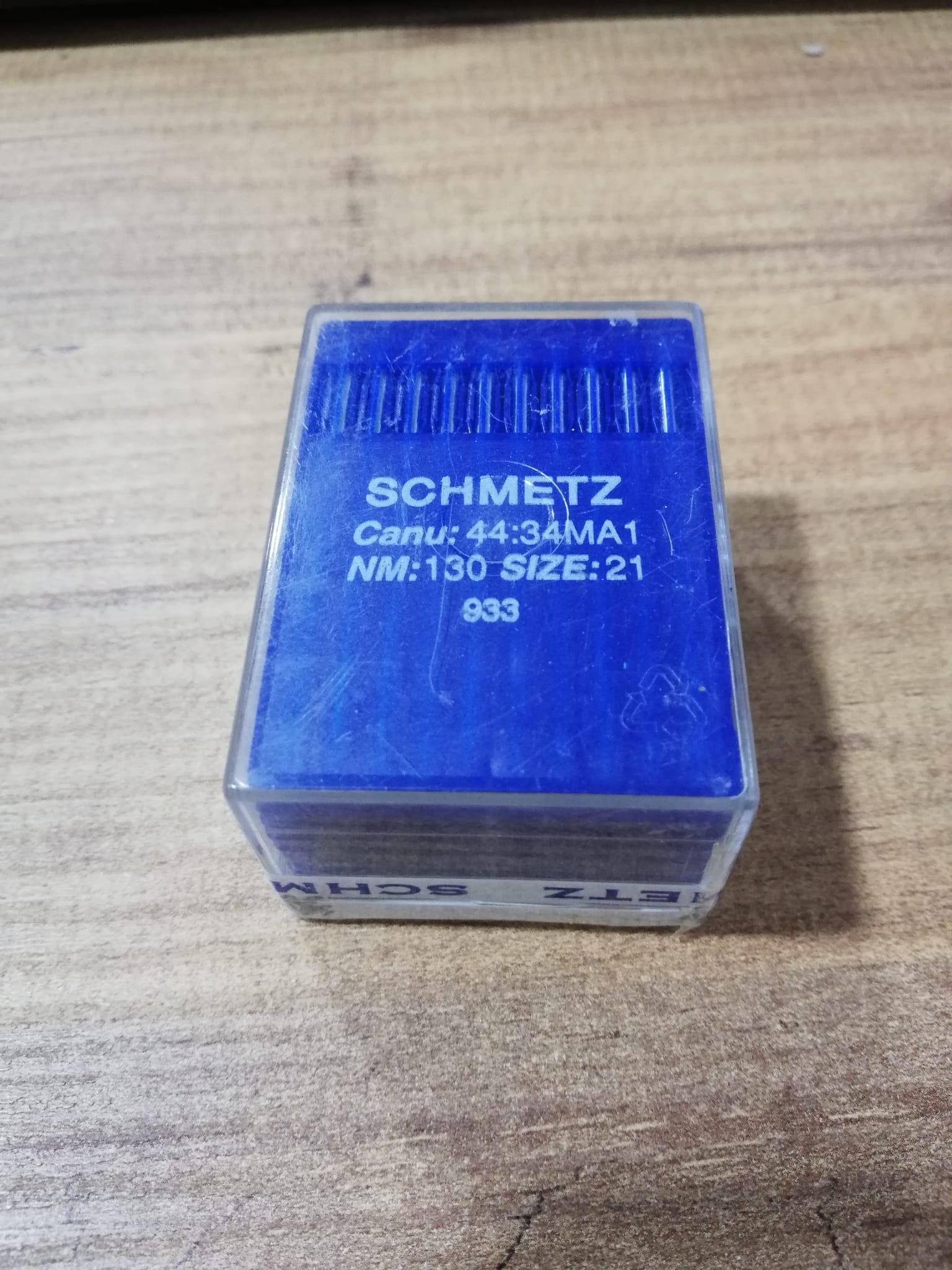 933 130