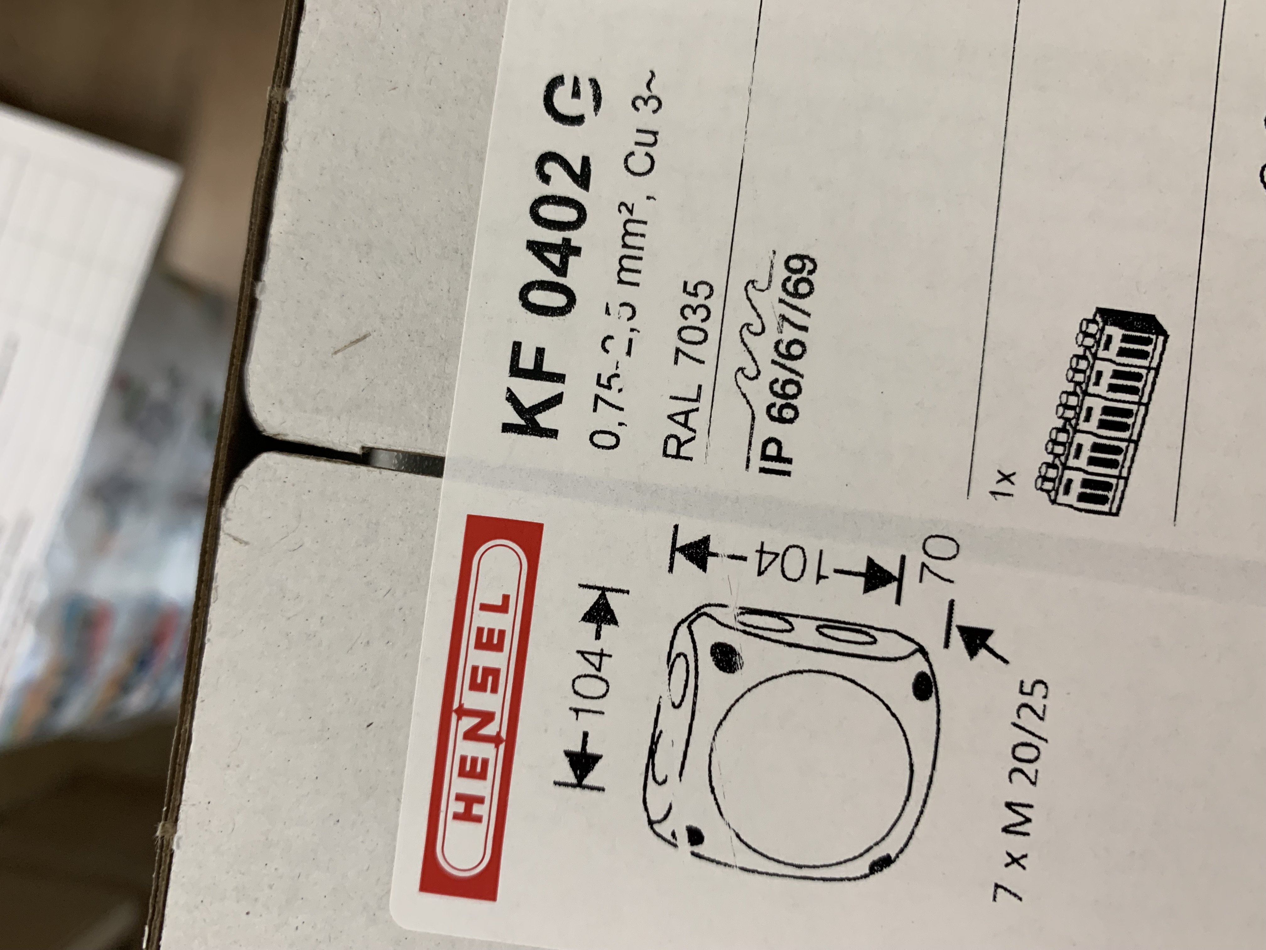 KF 0402 G ( 104x104x70 mm )