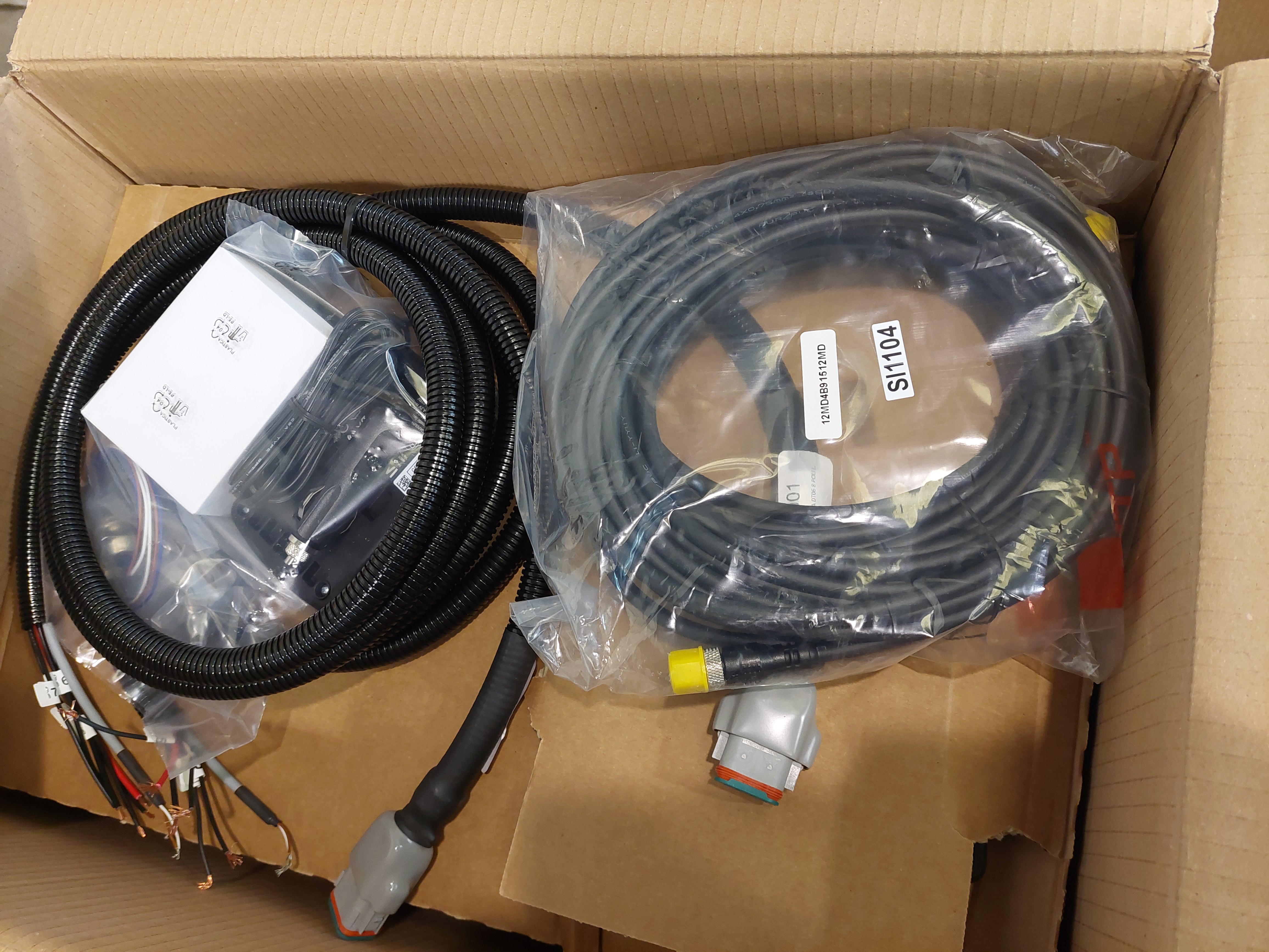 M880-Zeus2 M2N-LDC-10082 PLC