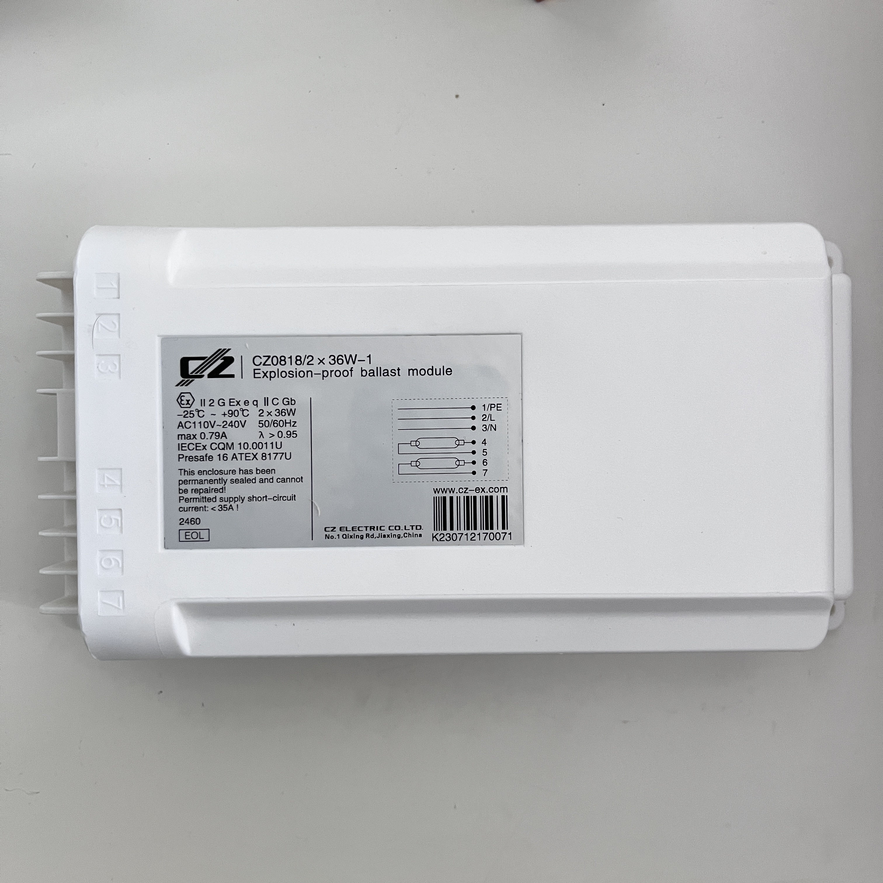 CZ0818/2*36W-1