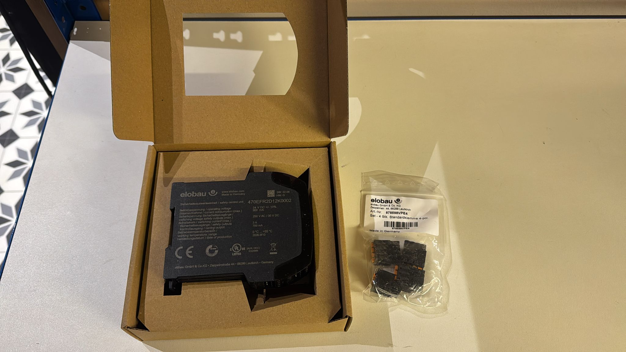 878598VPE4