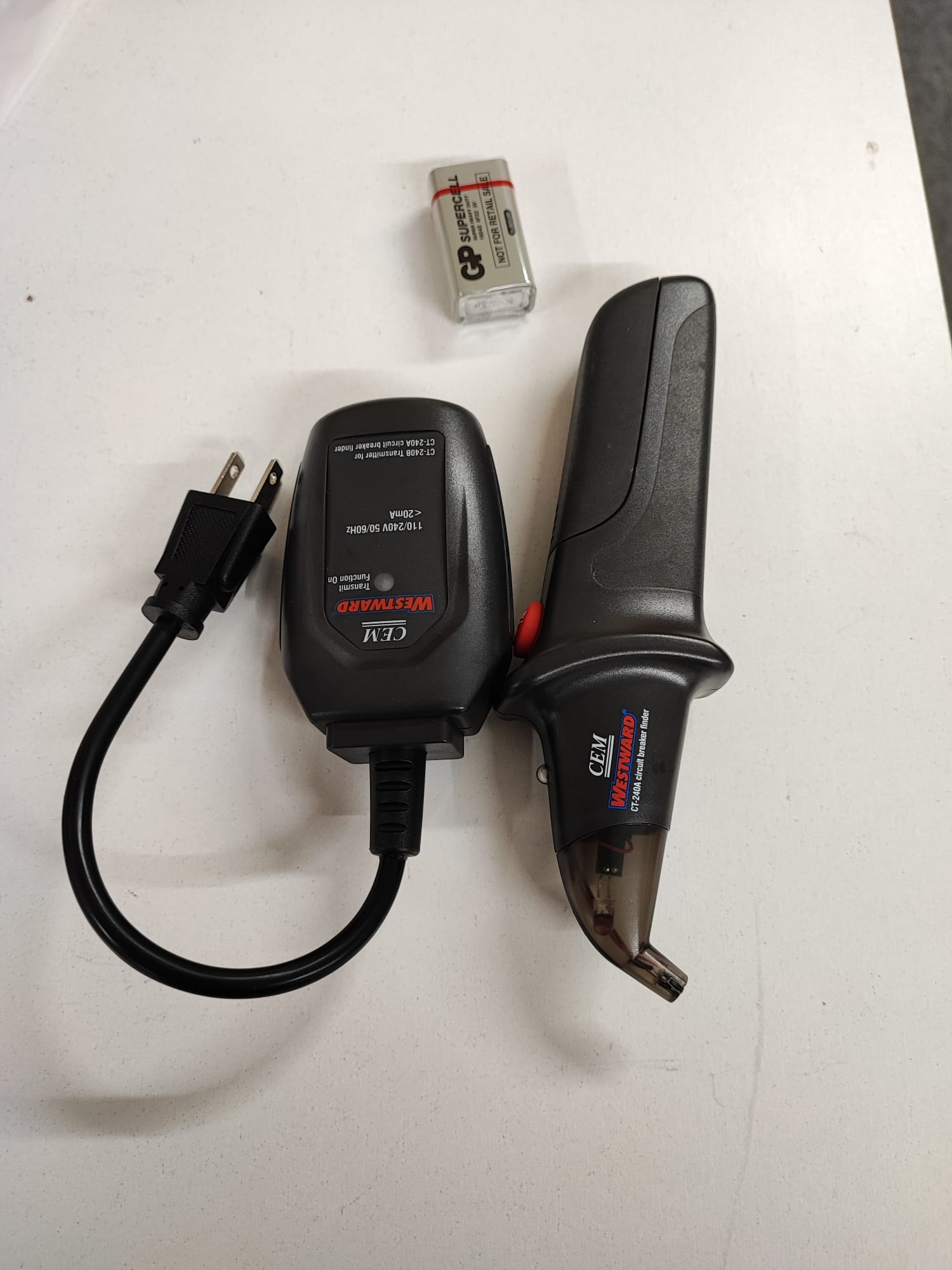 23V746