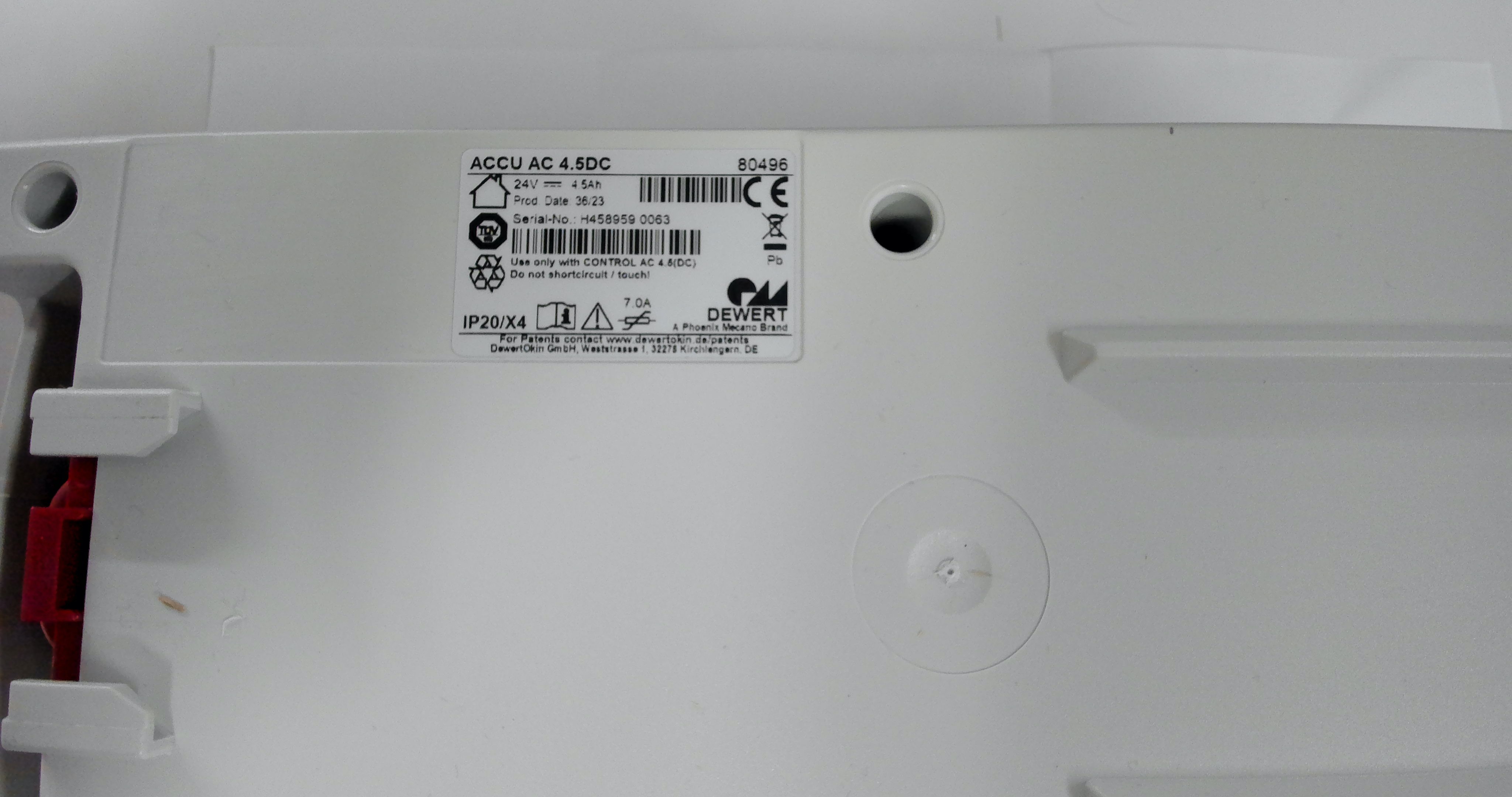 80496 / ACCU AC 4.5DC/GR/IP20-54/4.5AH/8,5