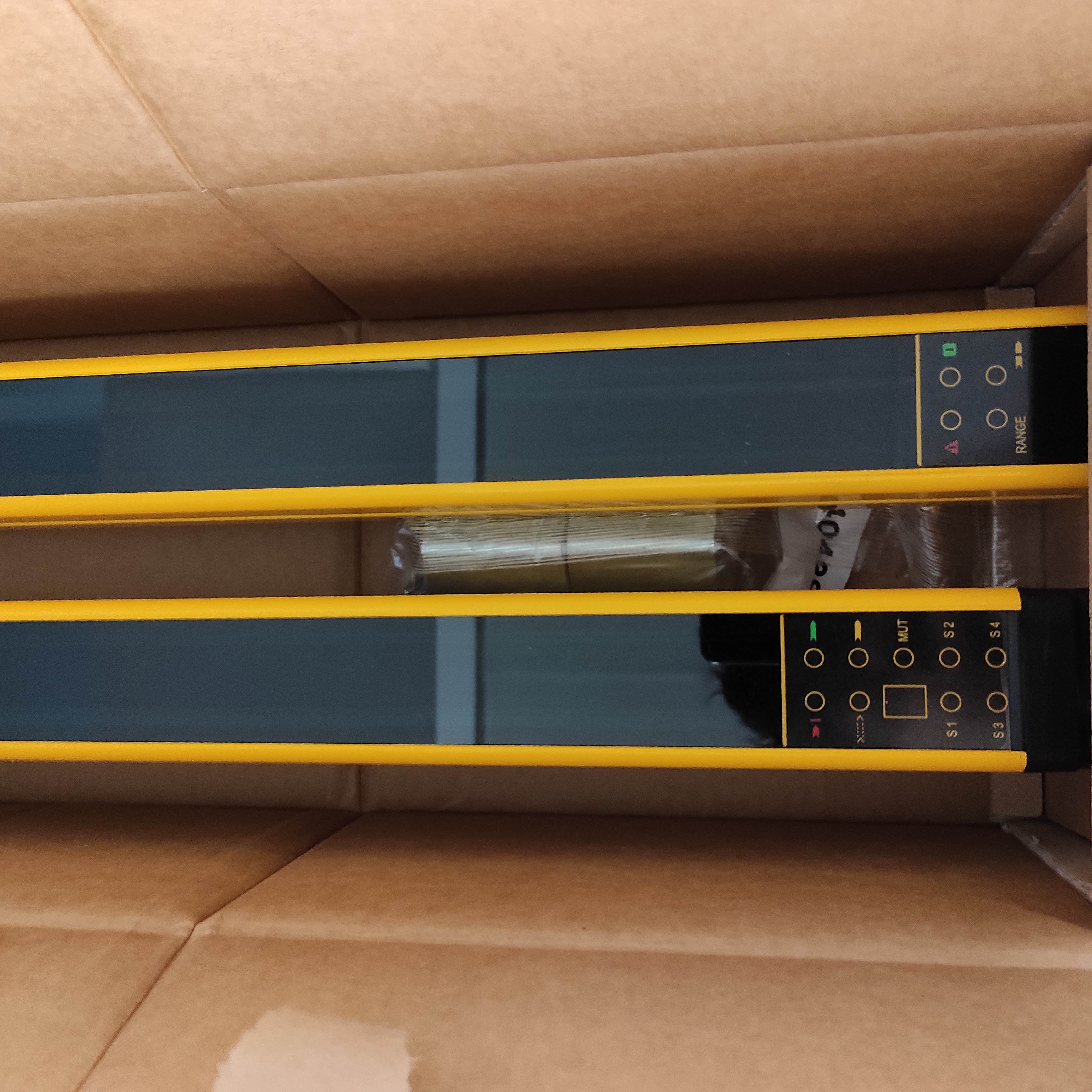 JANUS MI 2B (SP-R-13-606-60)