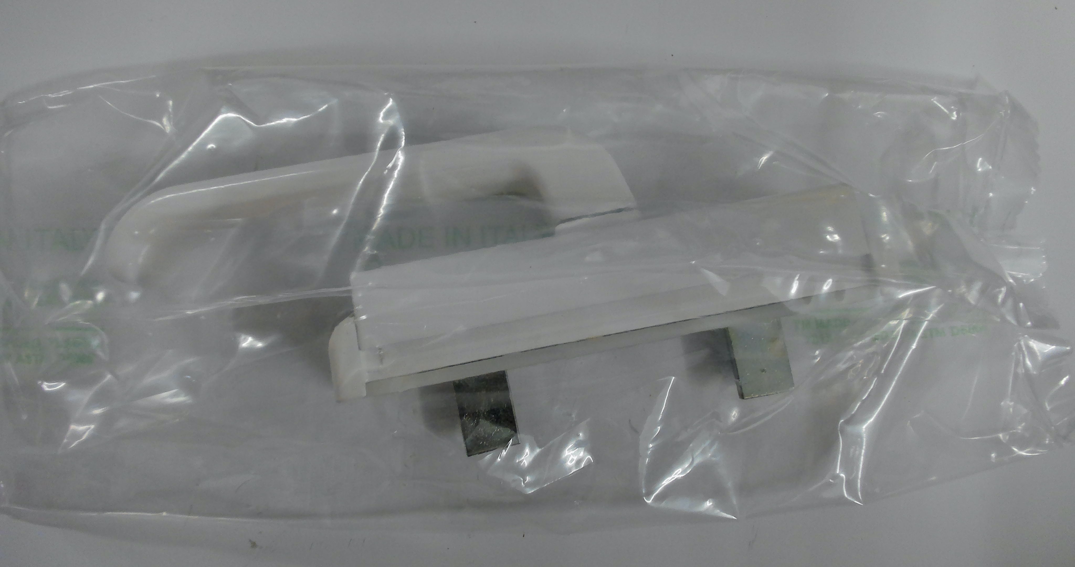 01004 410 ( RAL 9010)
