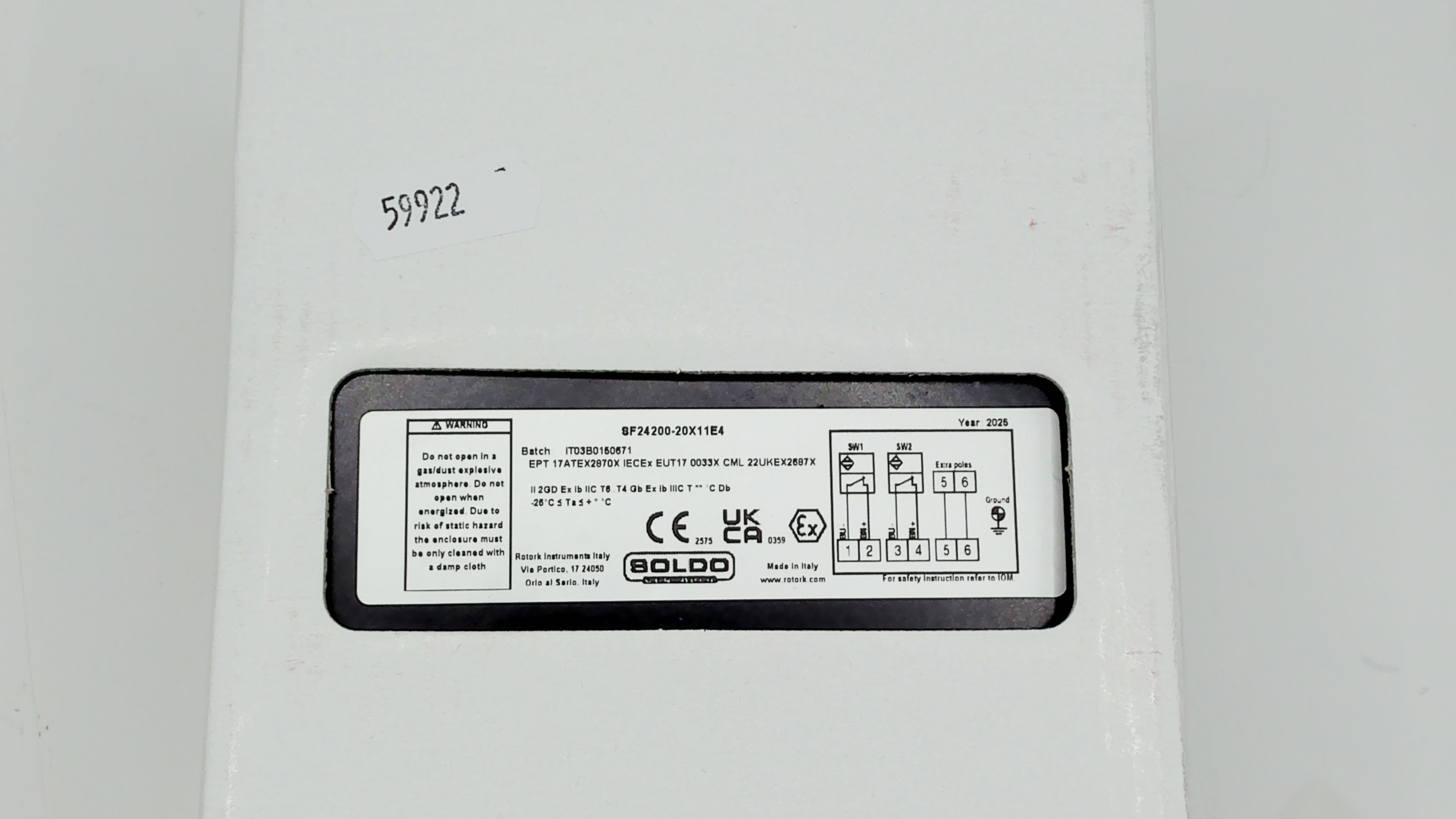 SF24200-20X11E4