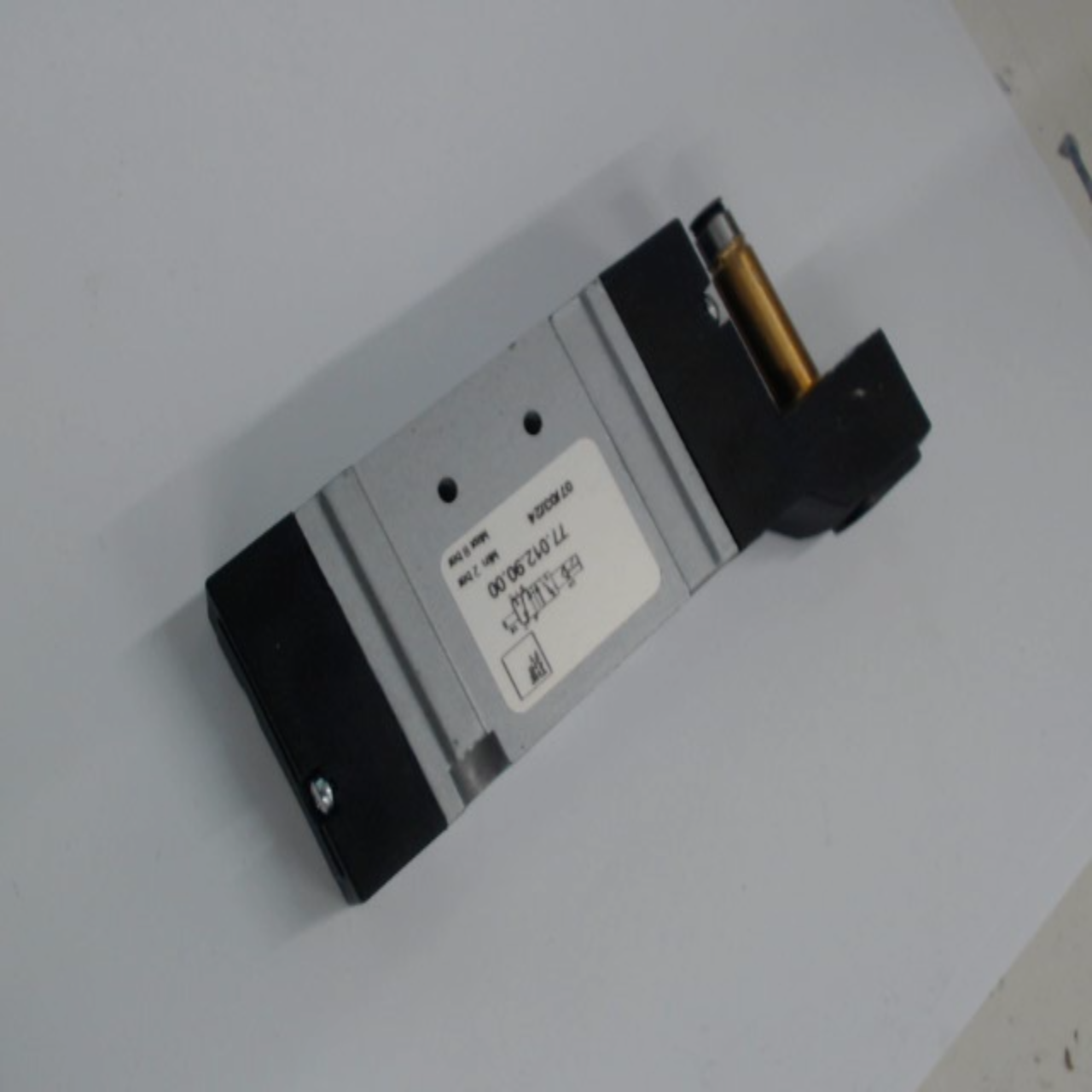 770129000