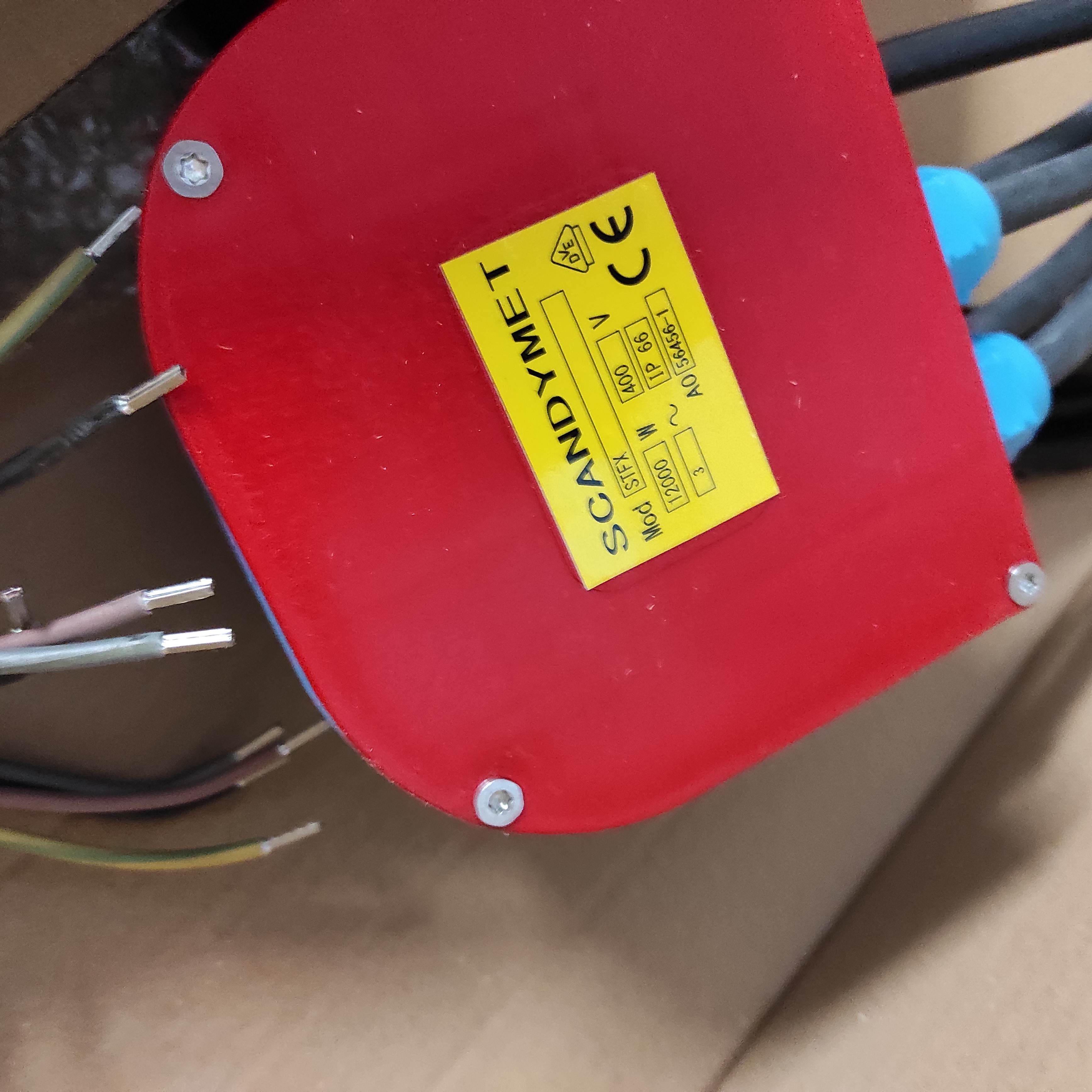STFX 12 KW 400 VOLTS TRI  550 X 530 mm