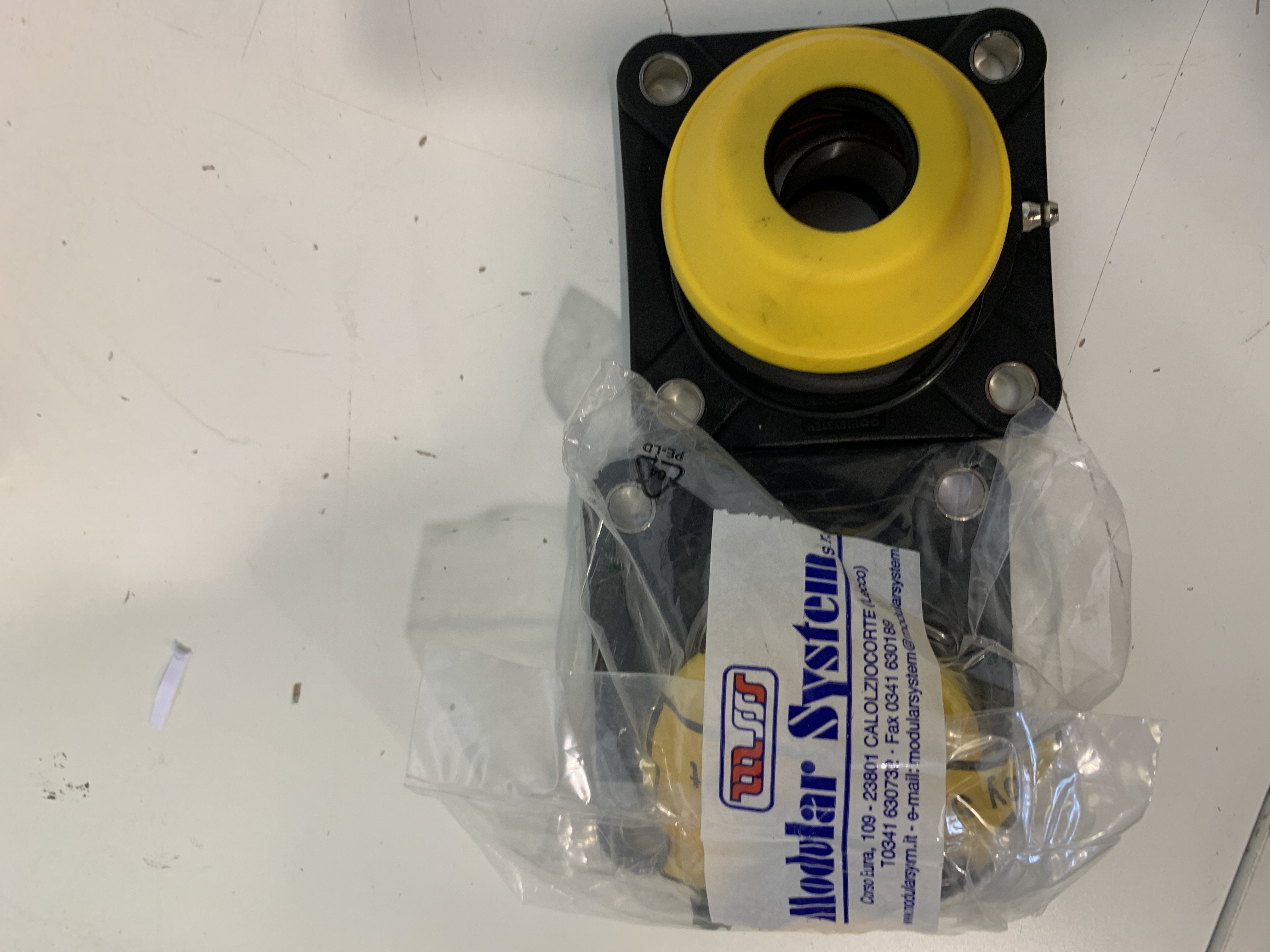 UCFQ206-30M-OEC