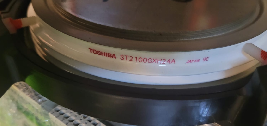 ST2100GXH24A